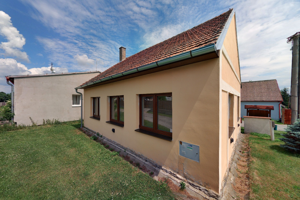 Temešvár - obecní úřad foto 2
