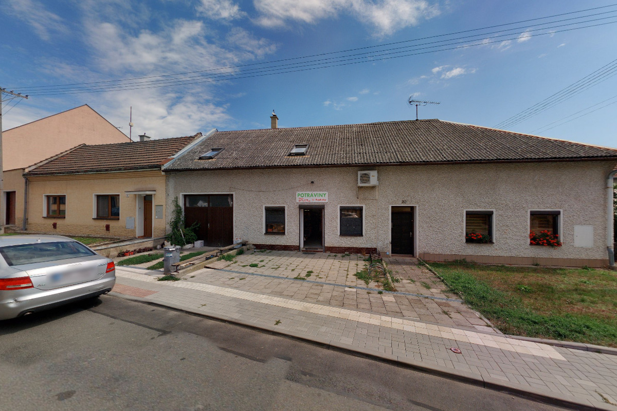 Potraviny u kapličky