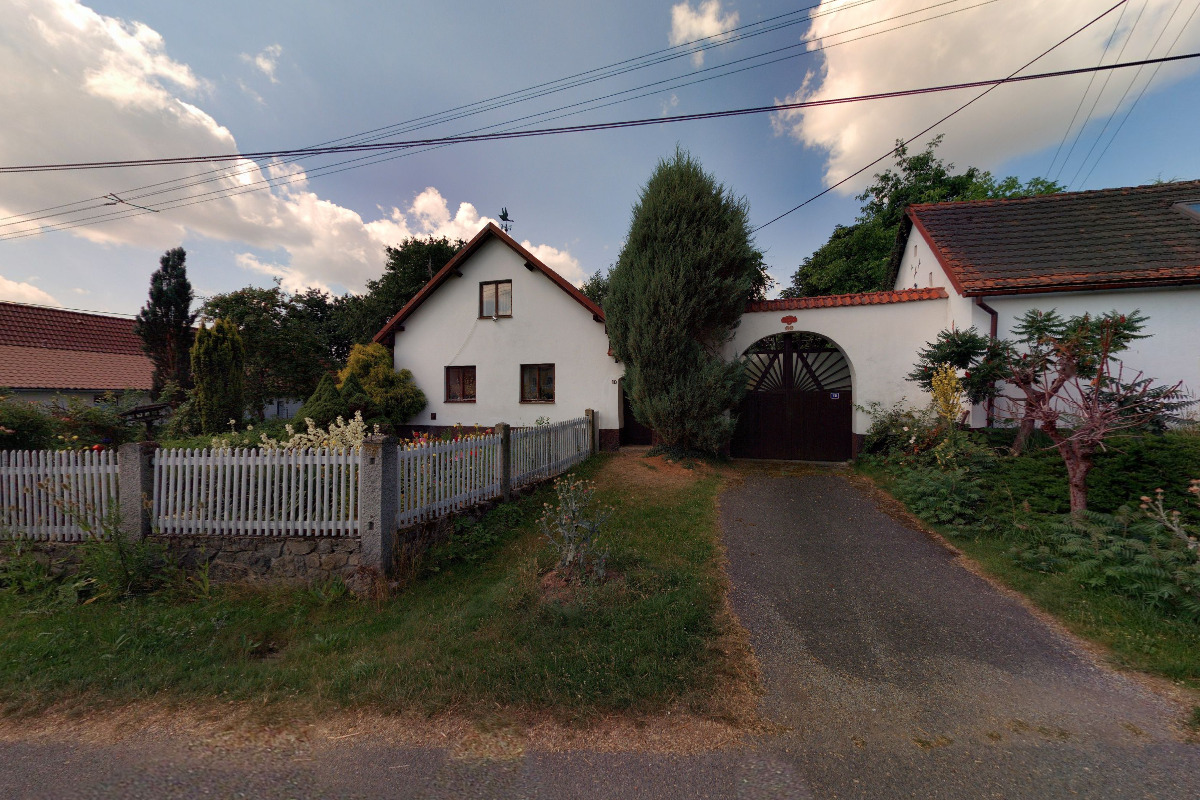 Nadace ZET profesora Milana Zeleného