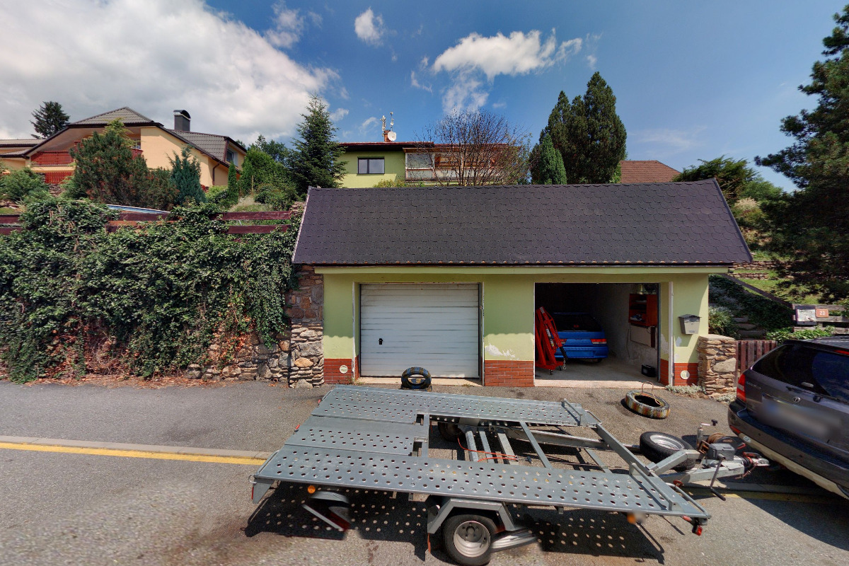 Mgr. Larisa Bezděková - Masáže