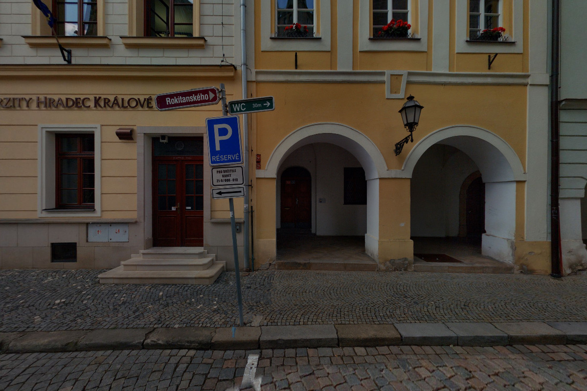 Archiv Univerzity Hradec Králové foto 2