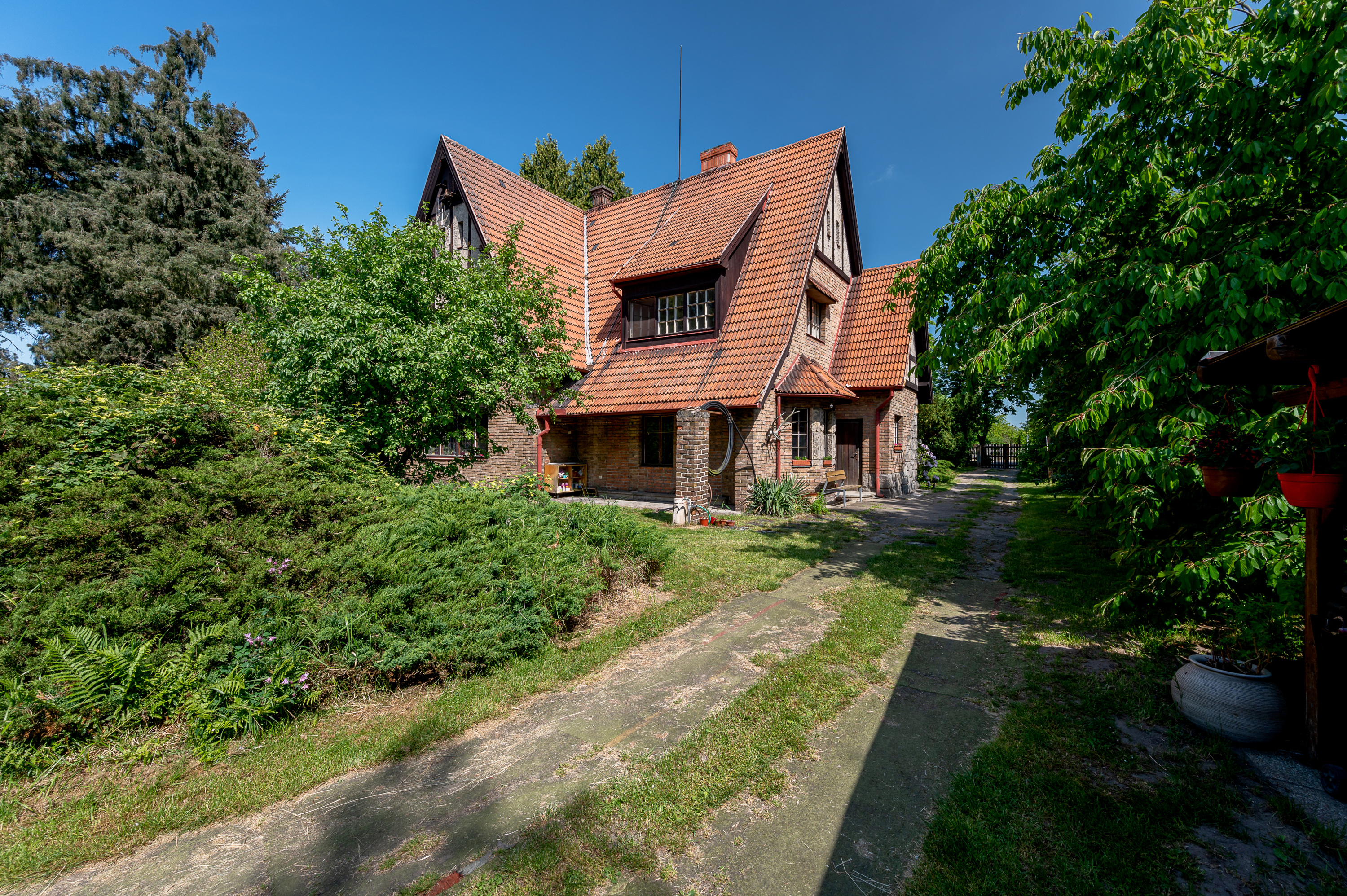 Ing. Dana Sarvašová - realitní makléřka RE/MAX Alfa foto 5