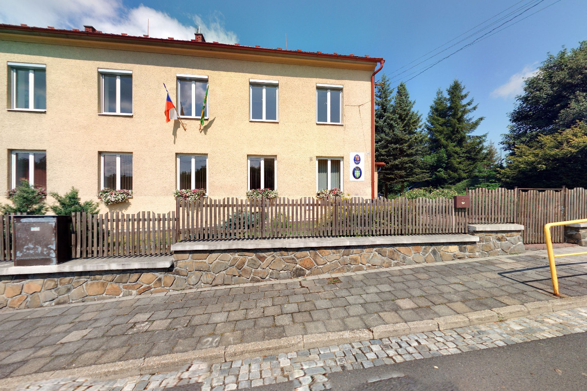 Kozlov - obecní úřad foto 4