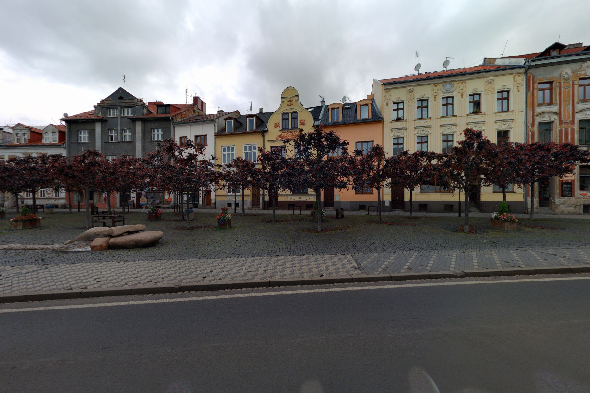 Multifunkční nabíjecí stanice Nejdek