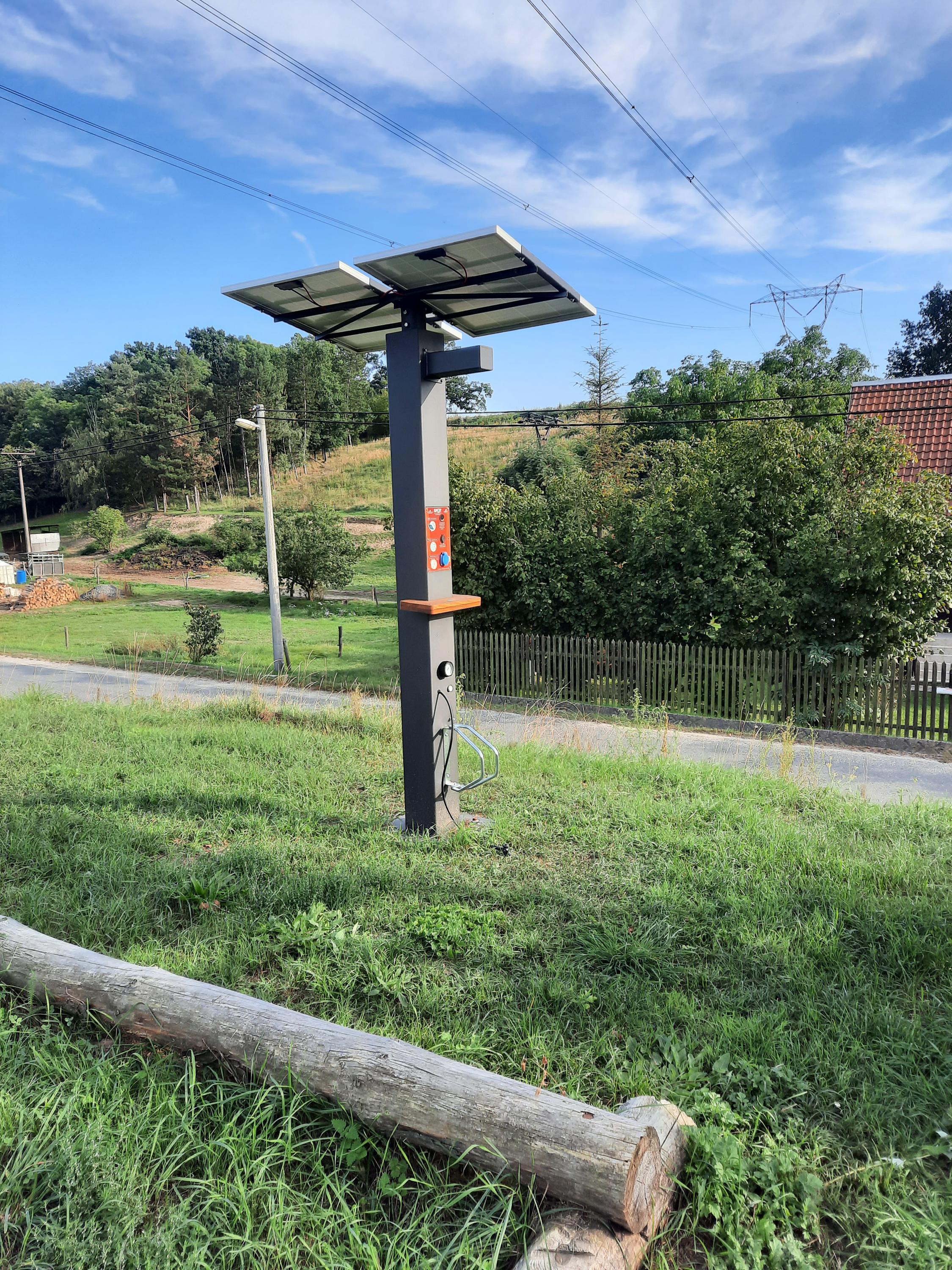 Veřejná zásuvka pro elektrokola Ješovice foto 2