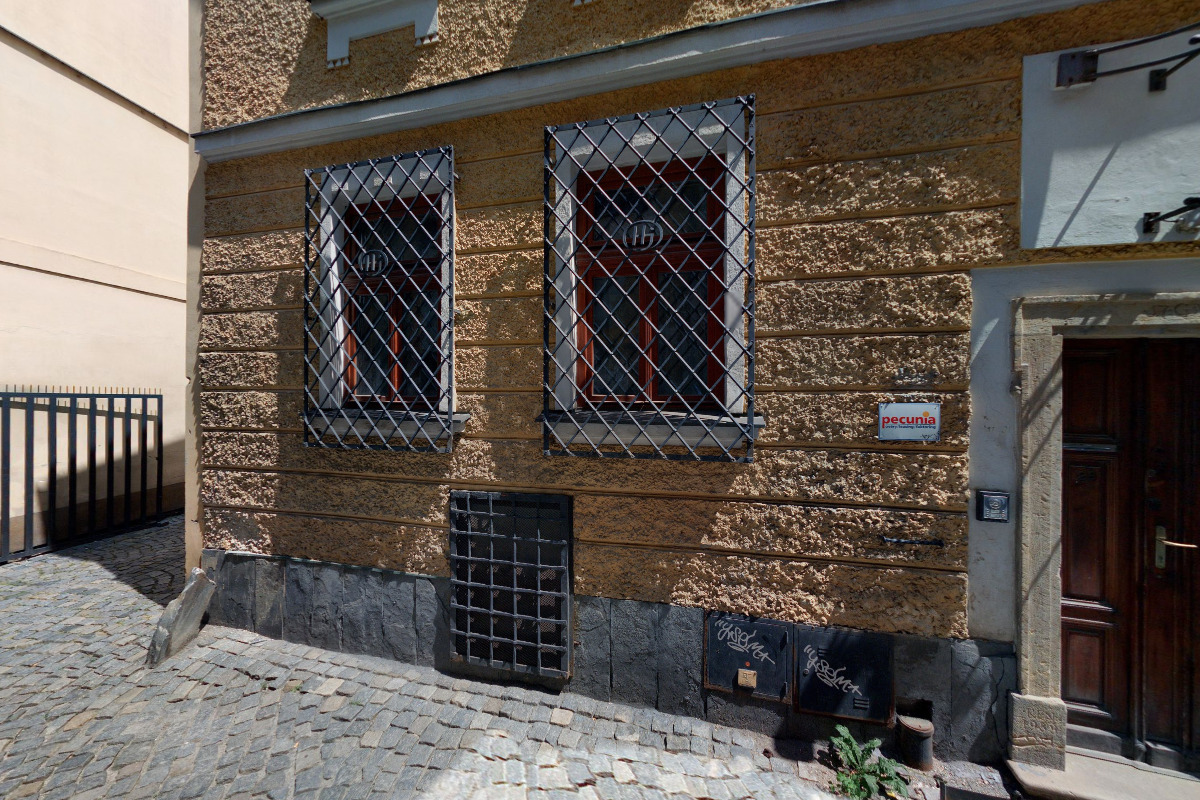 PECUNIA leasing, a.s.