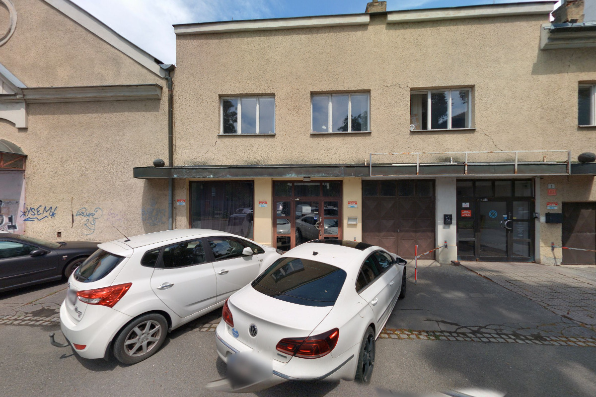 Future Import Group, s.r.o.