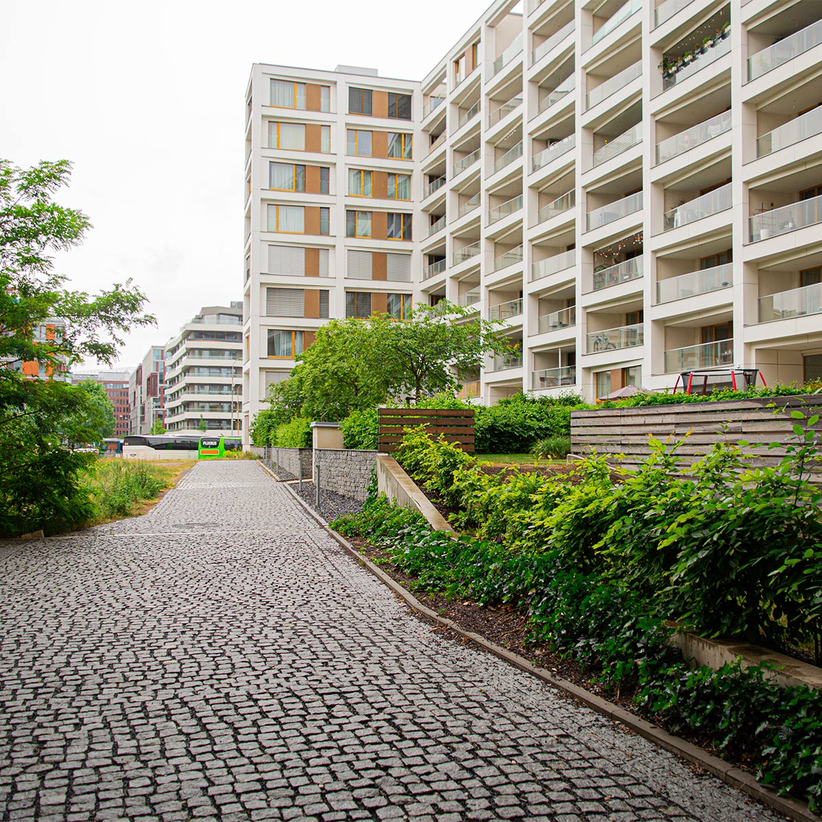 MR.PARKIT - Parking U Mlýnského kanálu - Rezidence Vltava foto 3