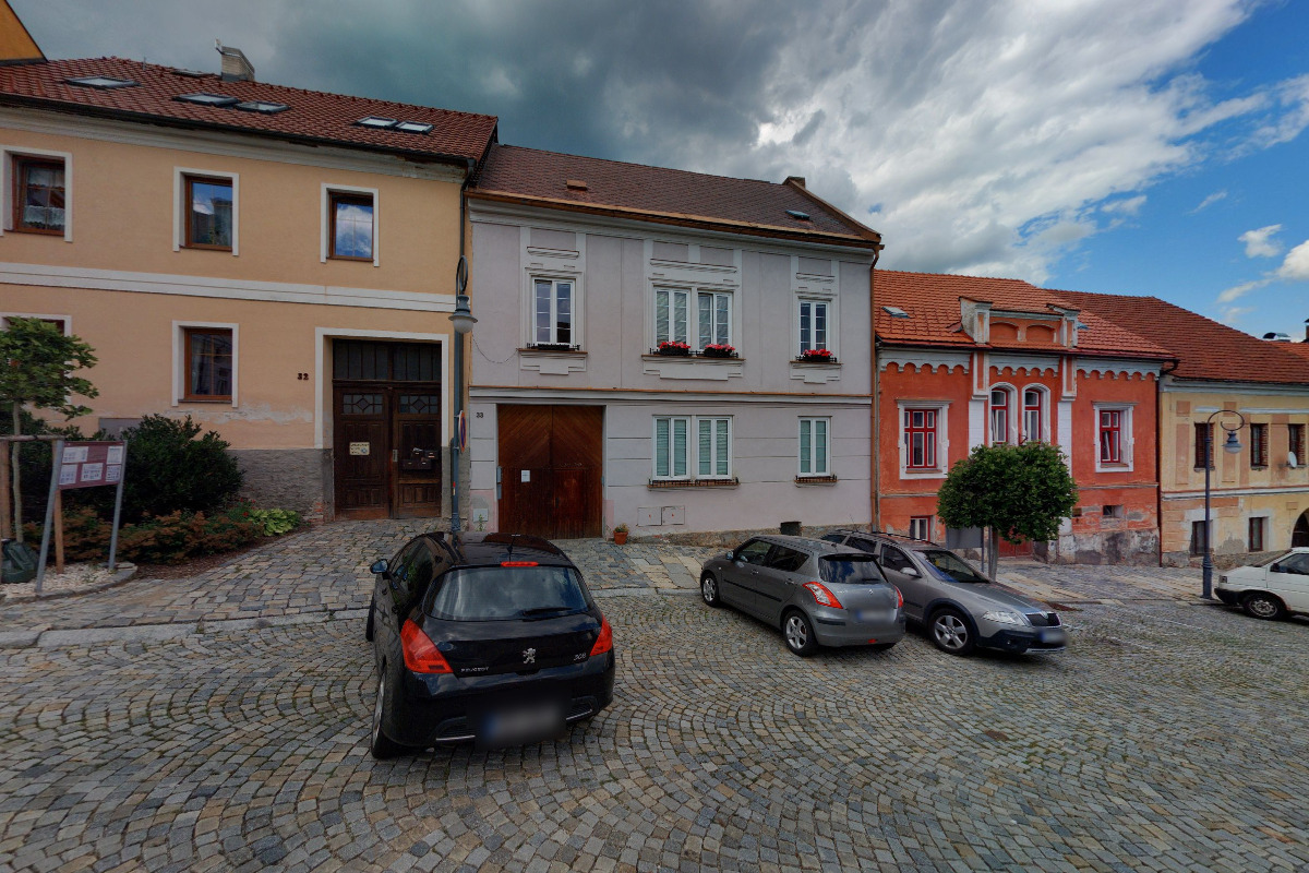 Autoškola na Náměstí