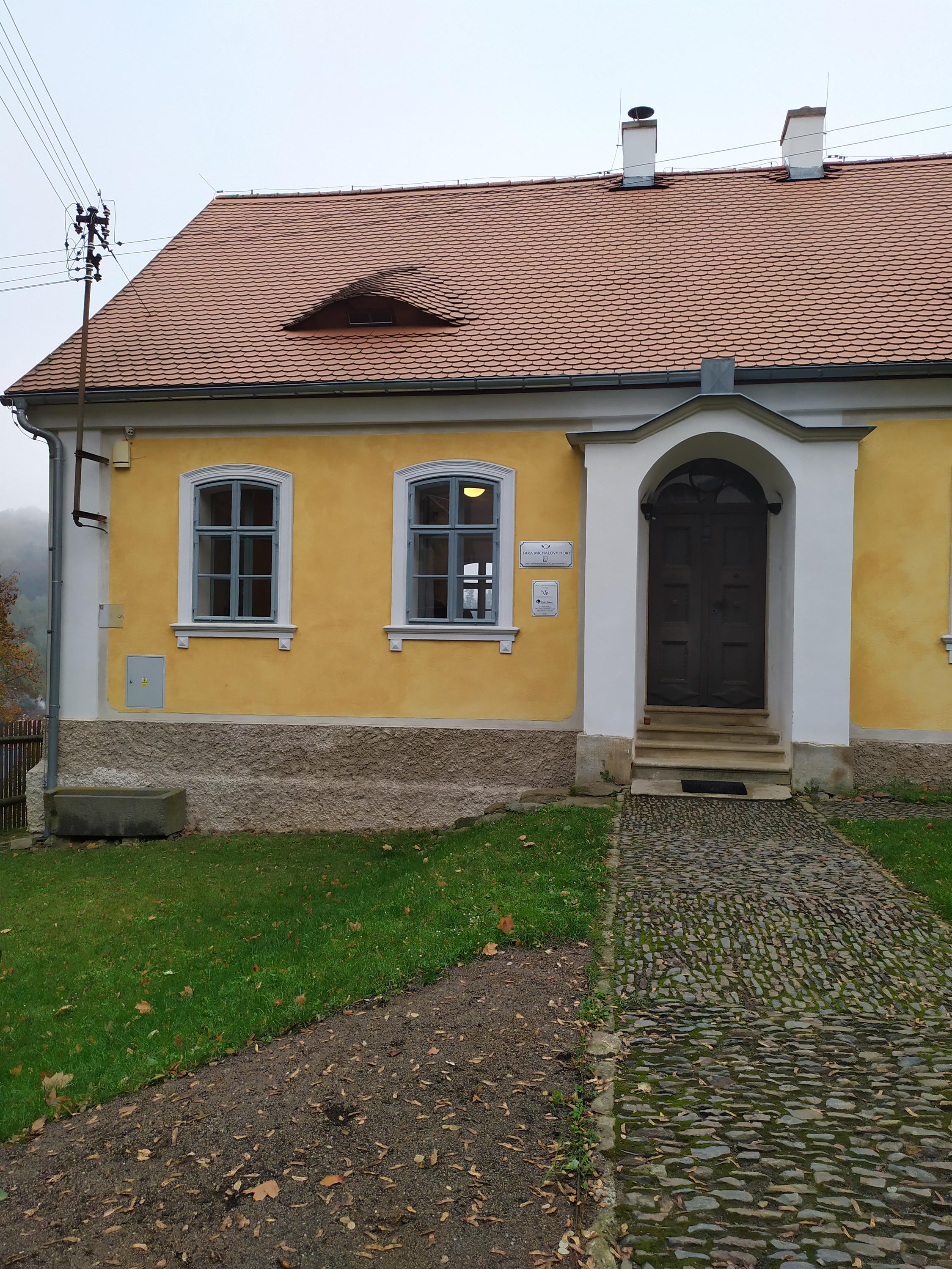 Fara Michalovy hory foto 5