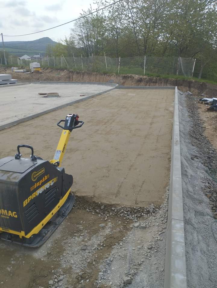 Stavební práce a kontejnerová doprava Červeňák foto 4