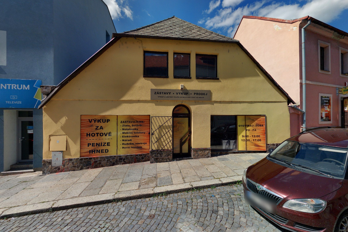 Zastavárna Komisní foto 2