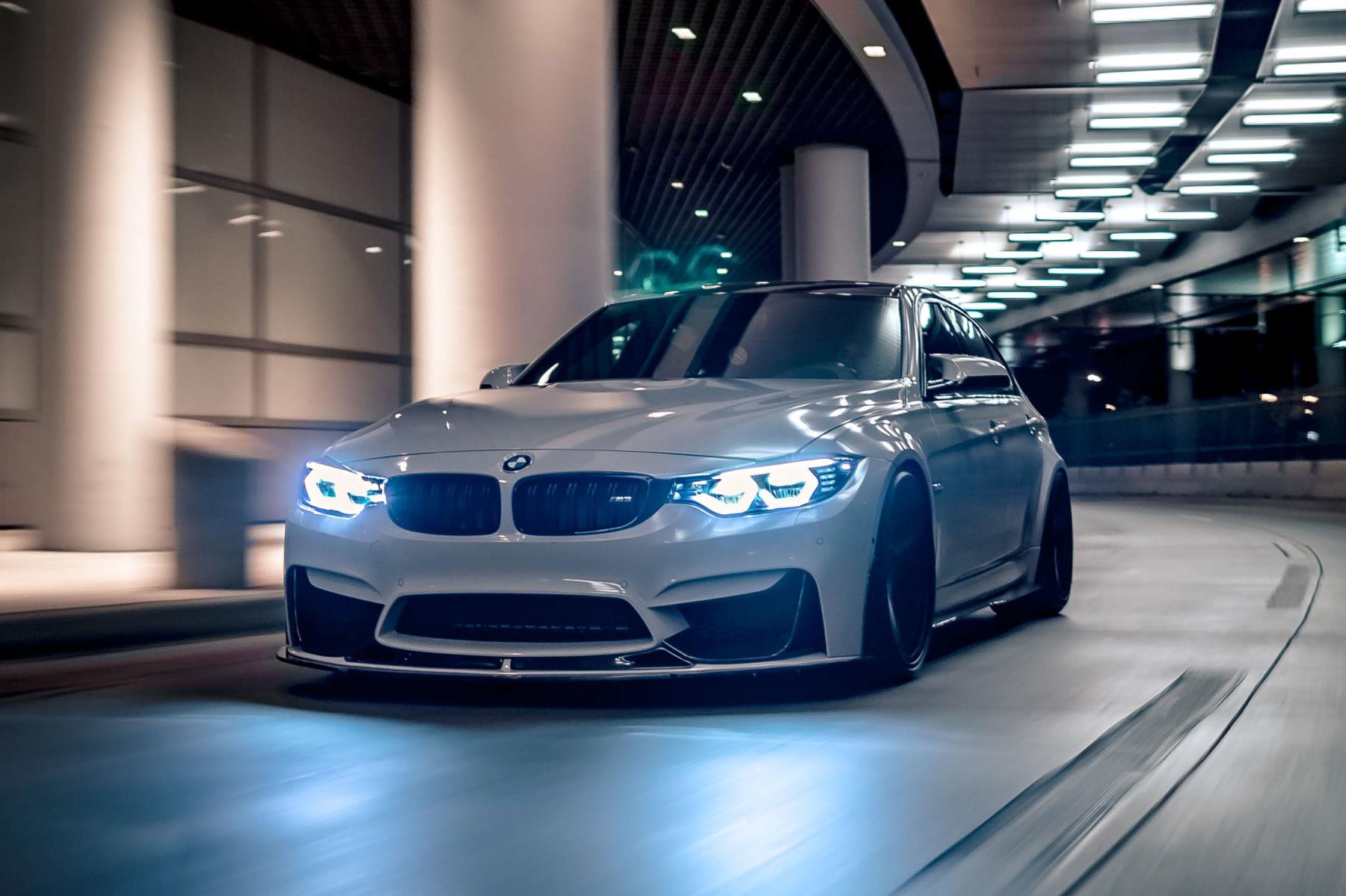 Xenony Bi-xenony Praha