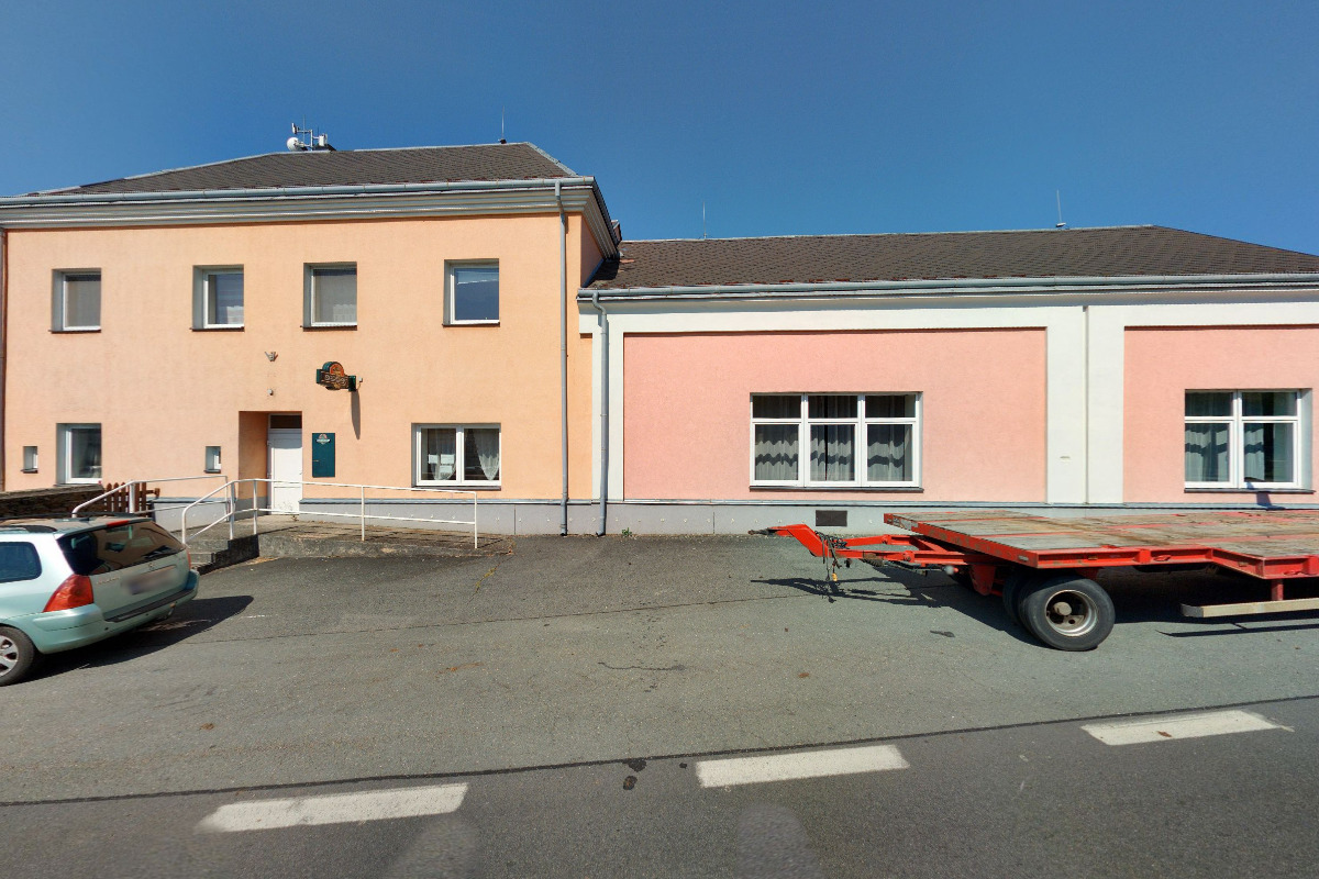 Hostinec Podhořany u Ronova