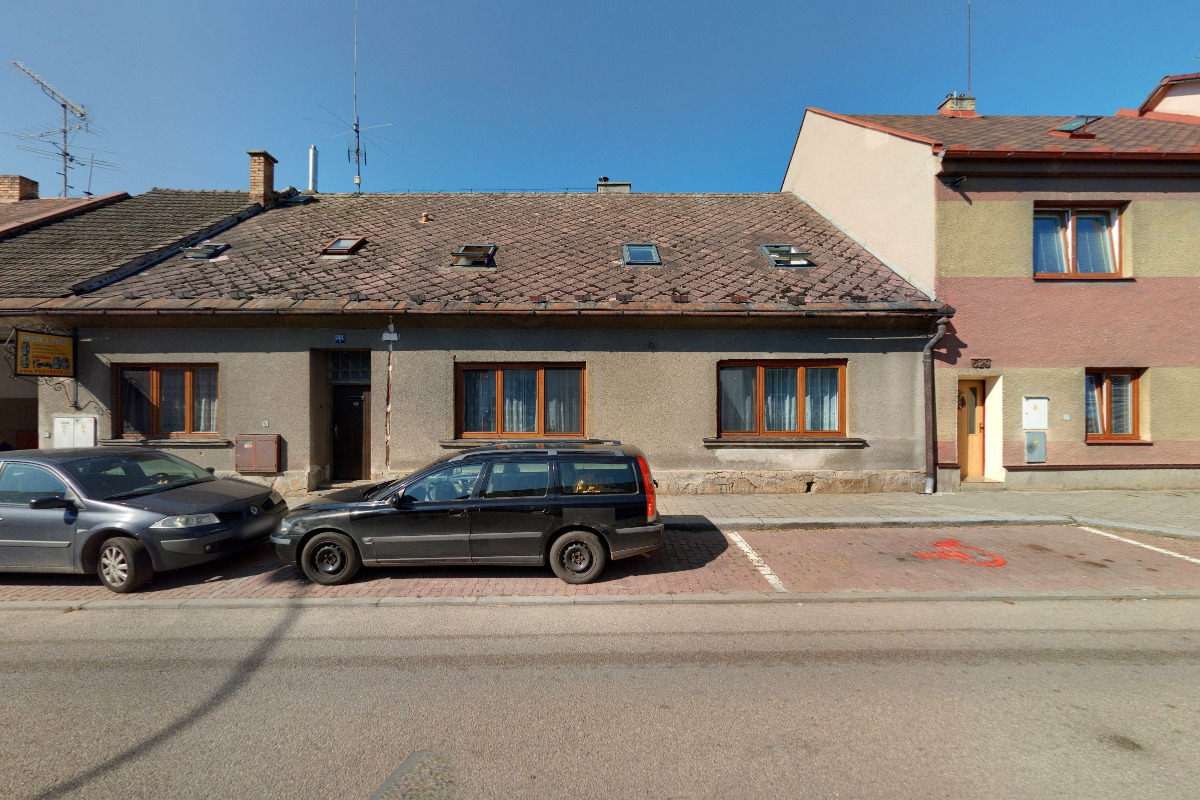 Jiří Petr - pneuservis foto 2