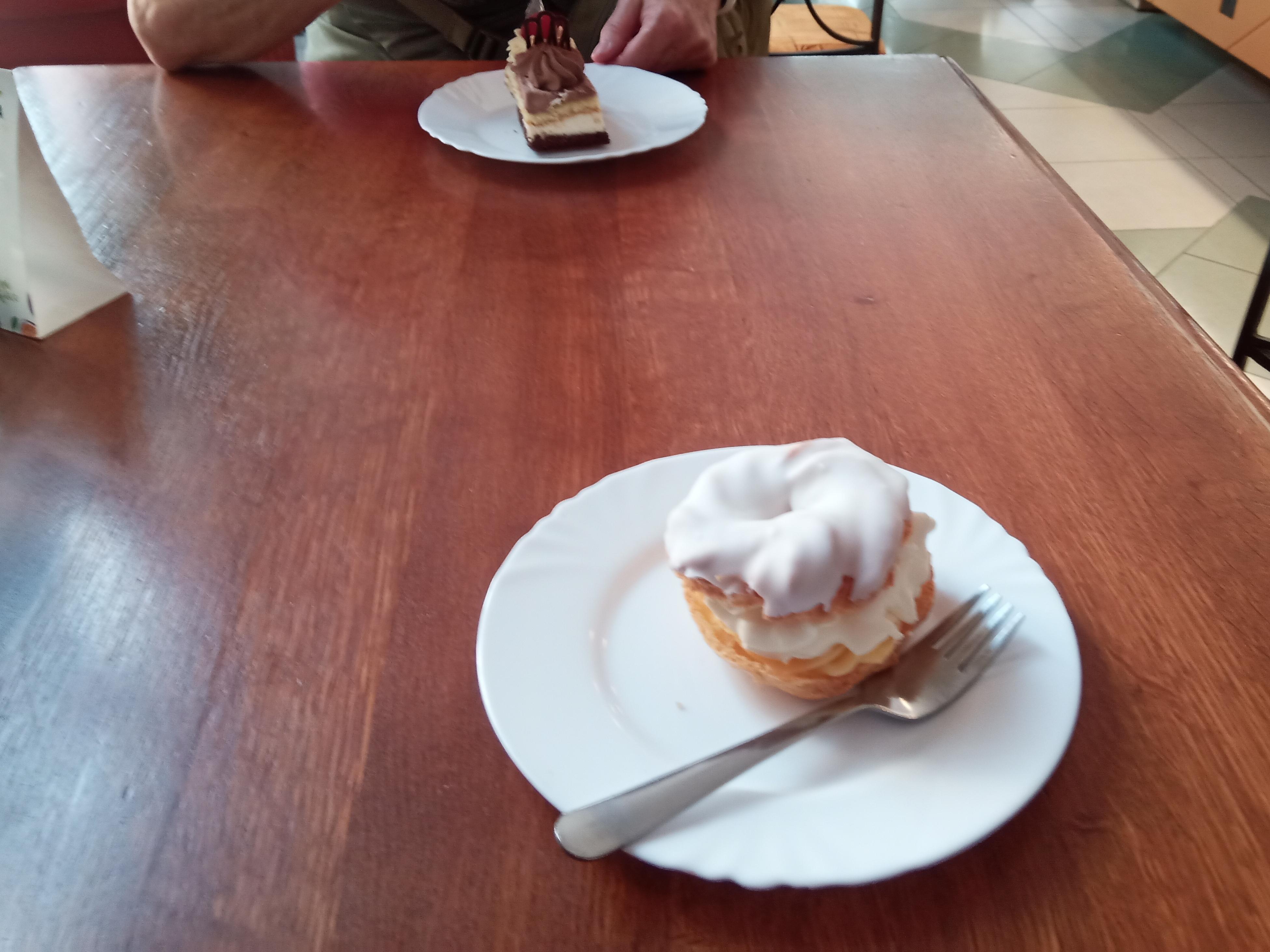 Národní kavárna a cukrárna foto 2