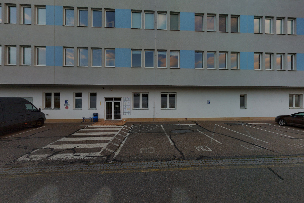 Jaroslav Kadeřábek