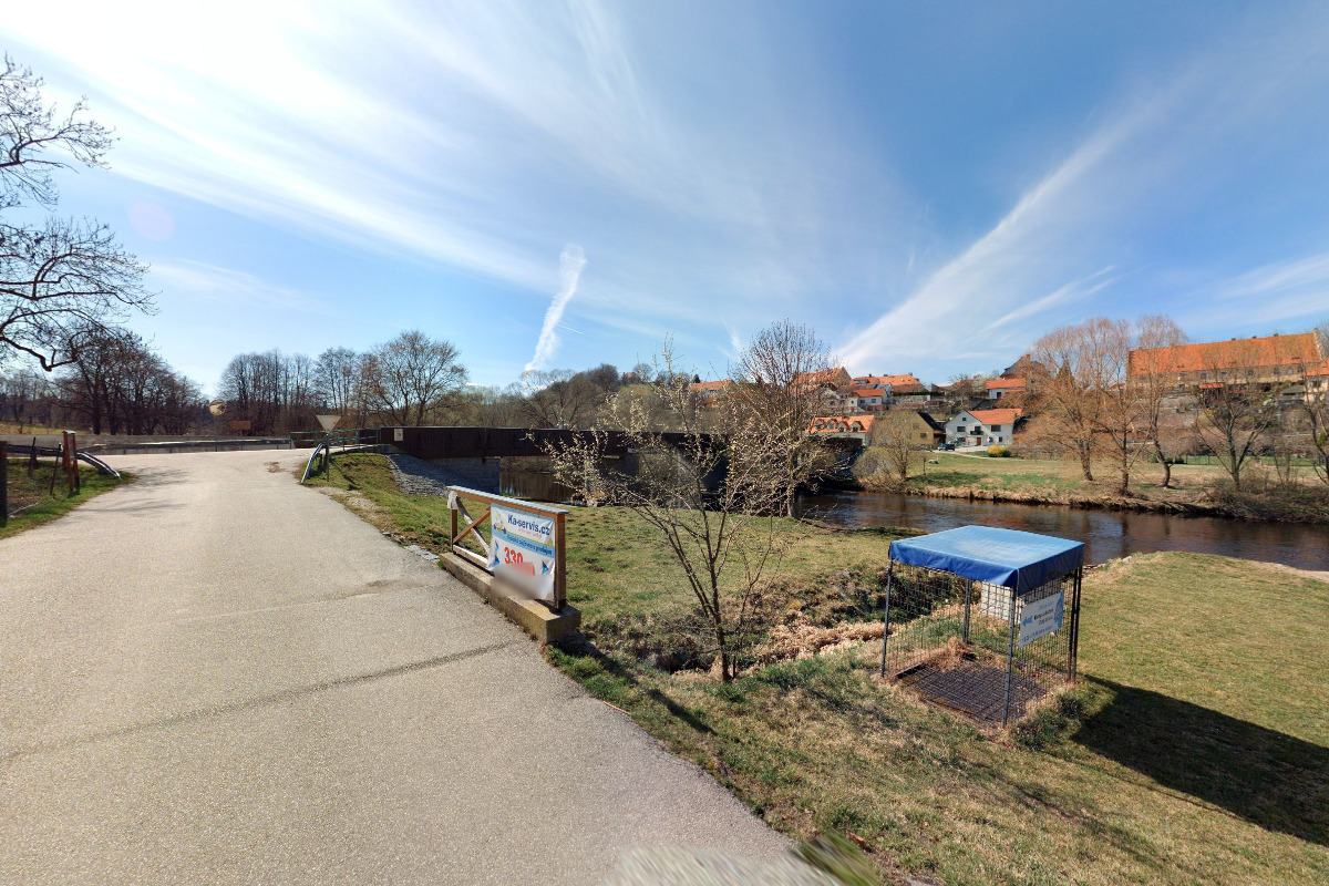 Sběrné a nástupní místo Zlatá Koruna foto 3