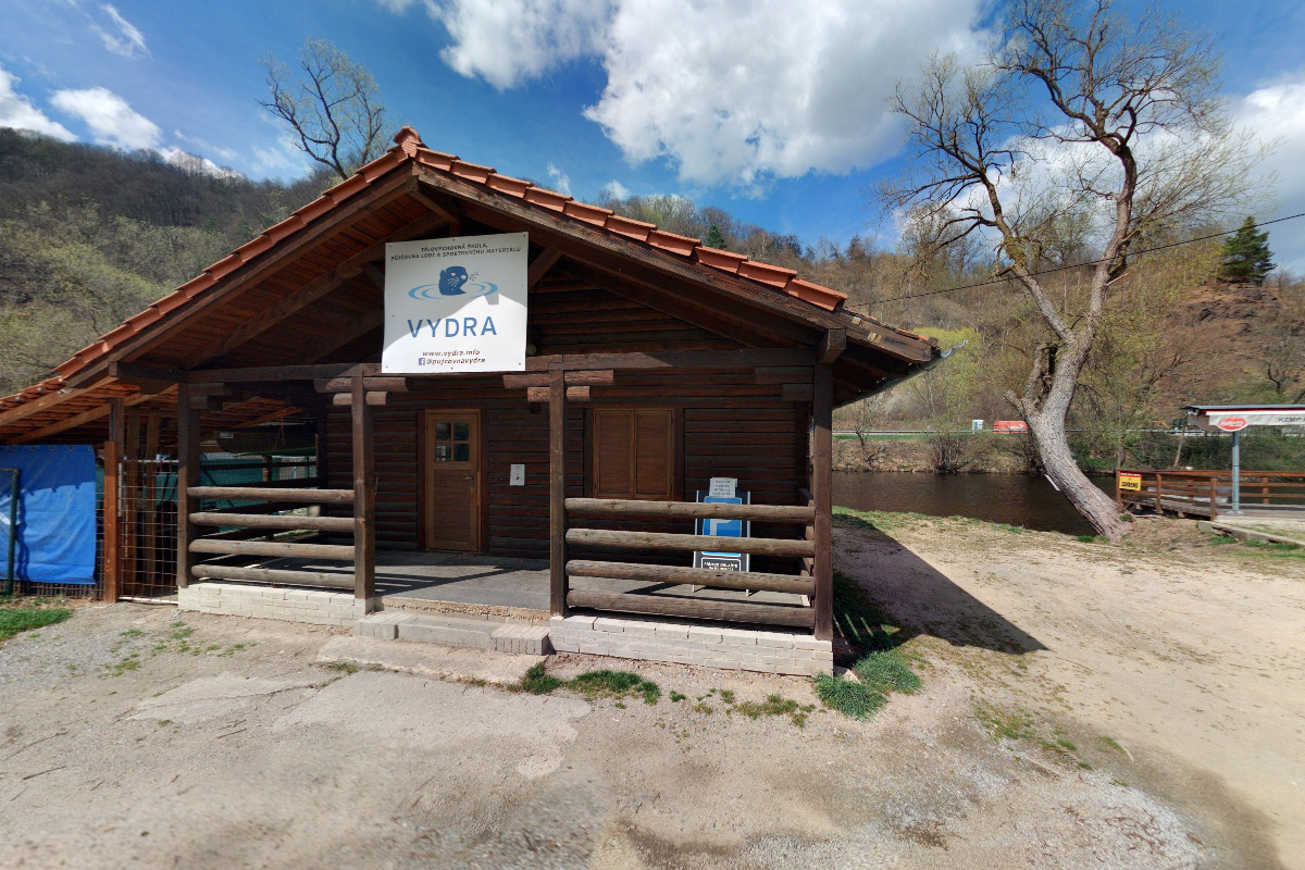 Půjčovna lodí a raftů VYDRA foto 6