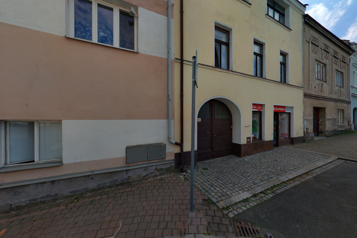 VŠE ZA PŮLKU, s.r.o.