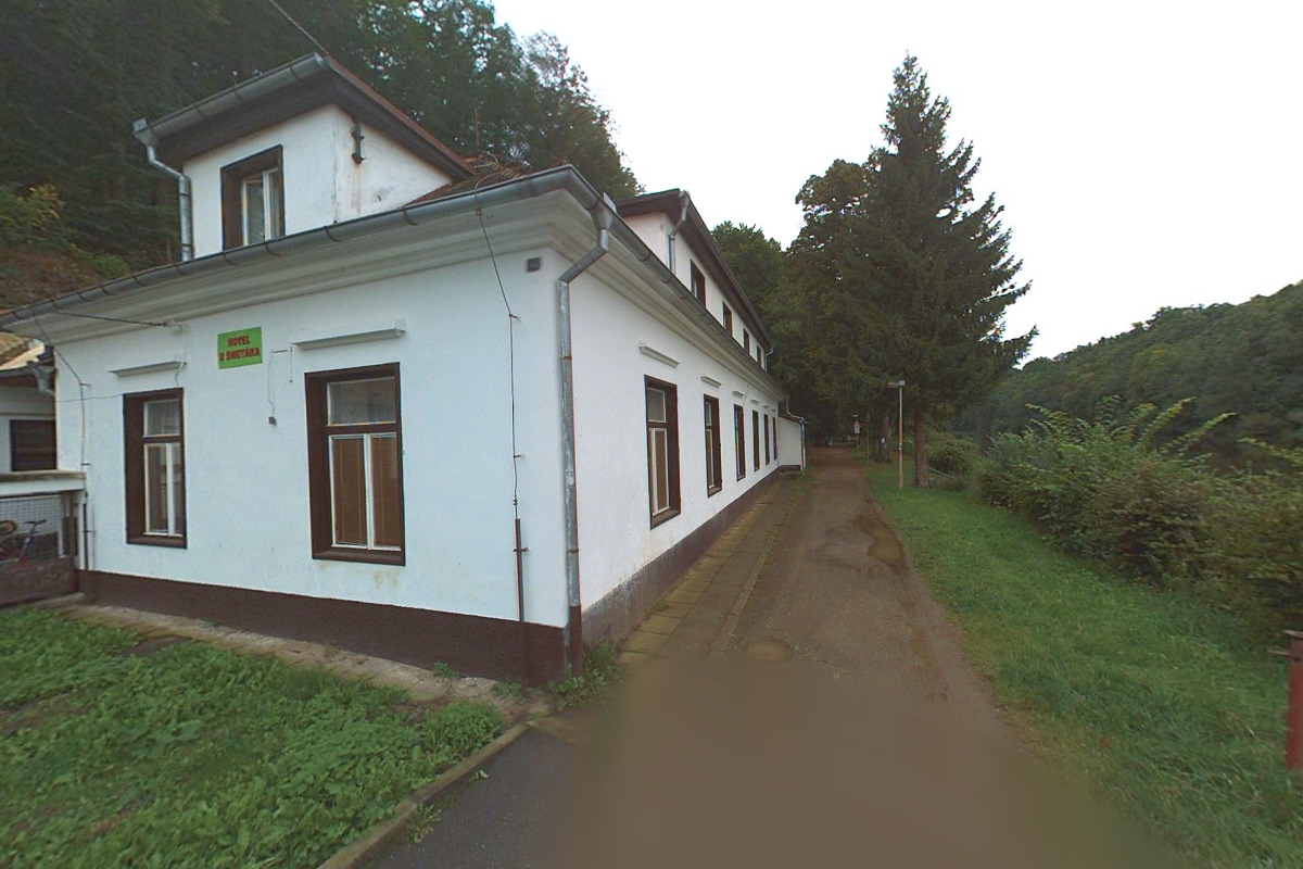 Půjčovna lodí a raftů V-servis