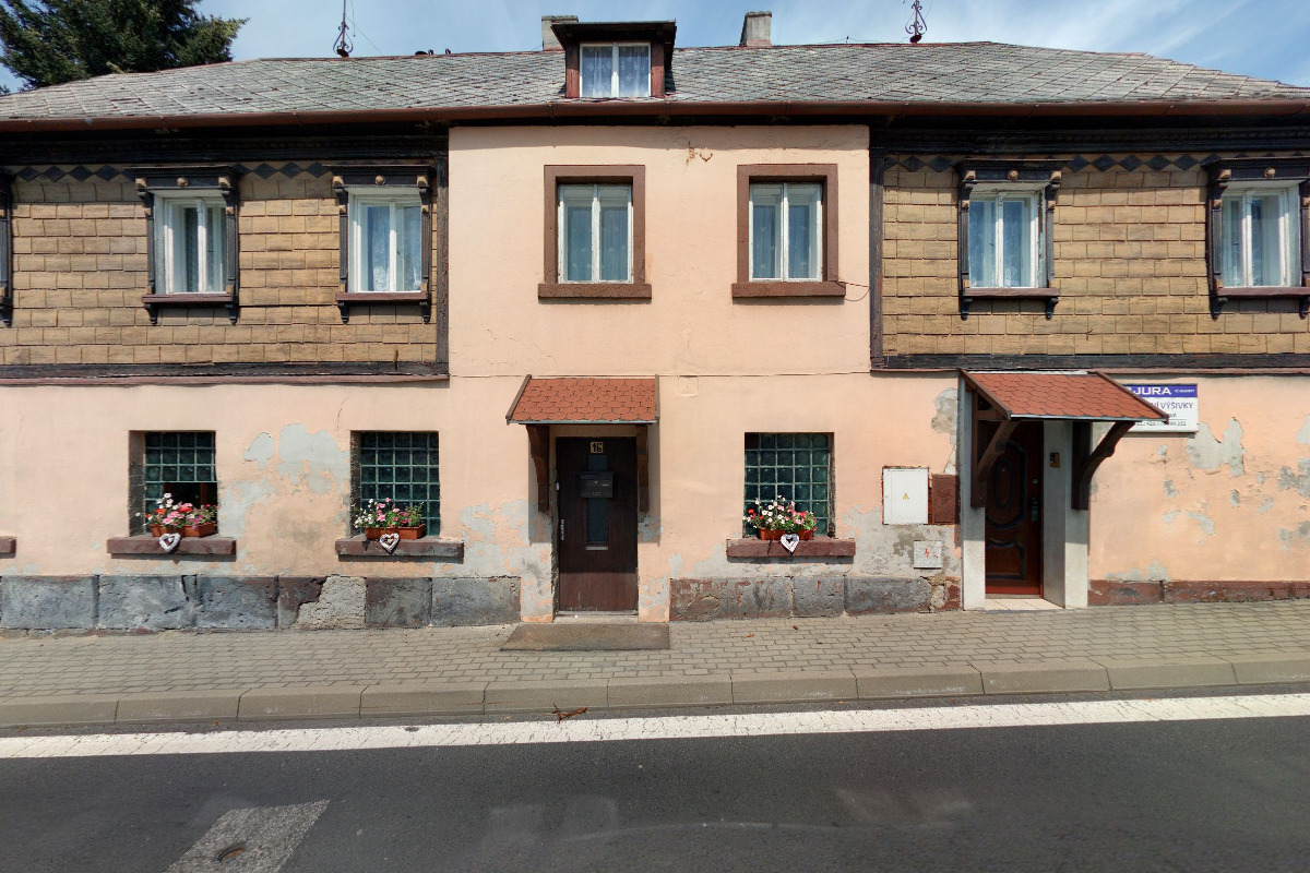 JURA - J. Urgošová foto 2