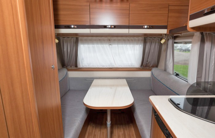 Zapůjčení přívěsu Weinsberg Cara One 400 LK