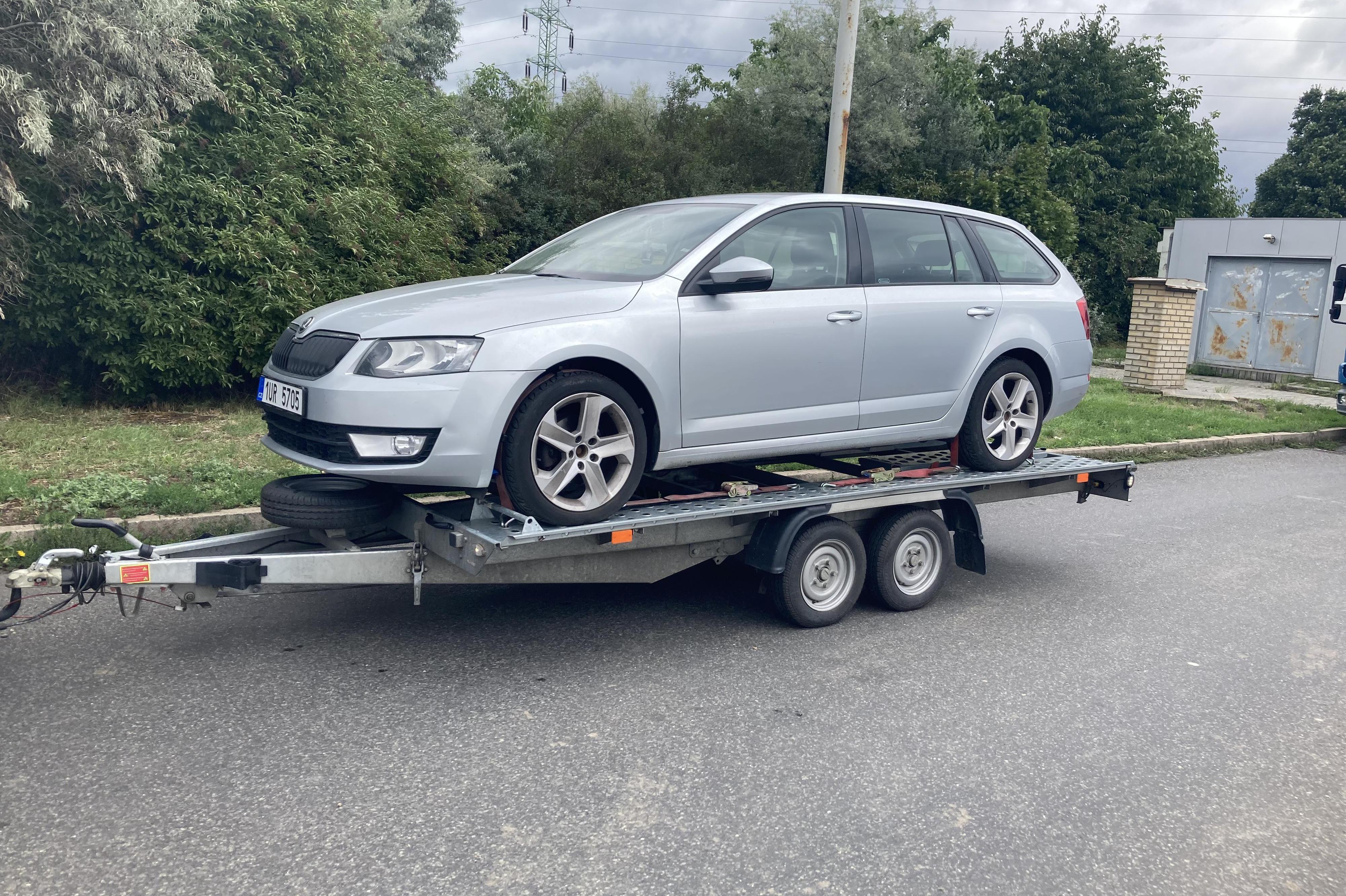 Odtahy vozidel auto DC