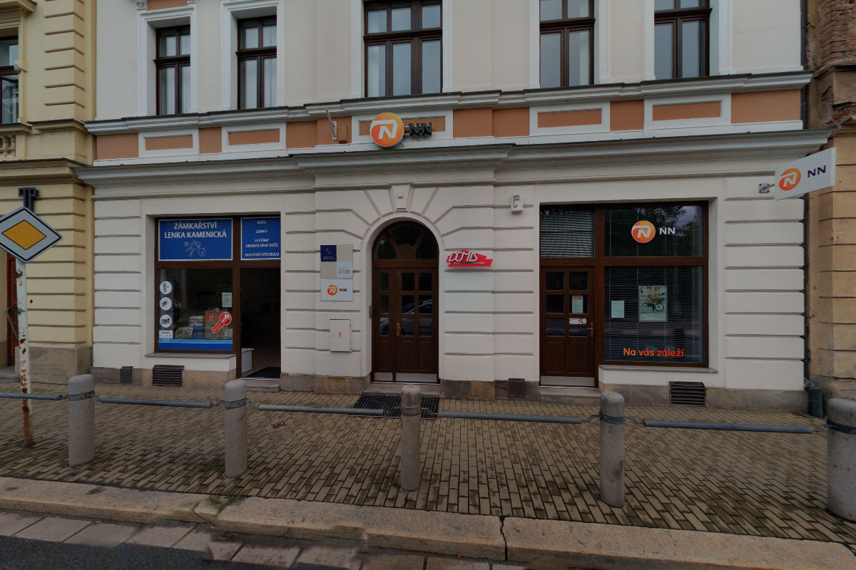 Dominik Navrátil - módní návrhář foto 2