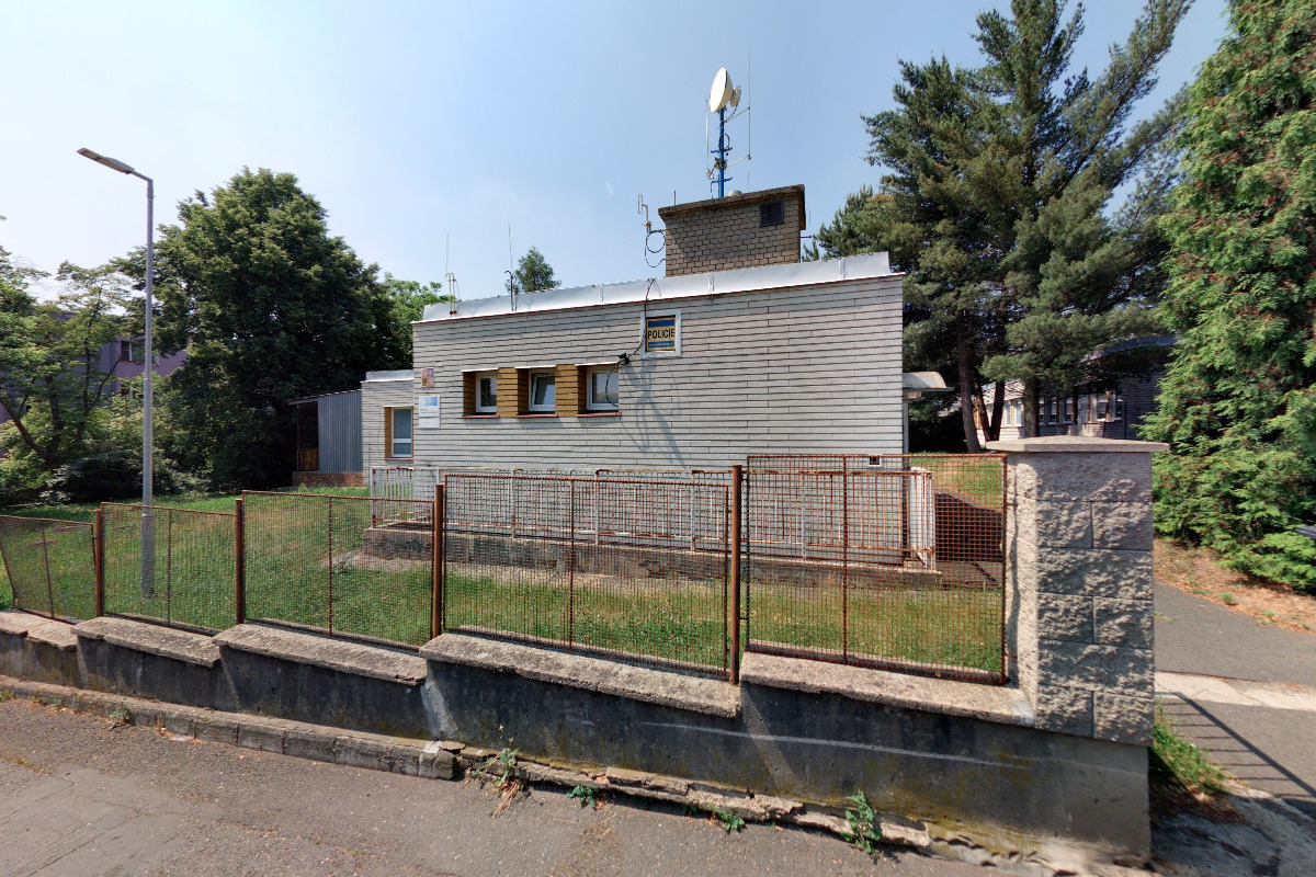 Policie ČR - Obvodní oddělení Chlumec foto 3