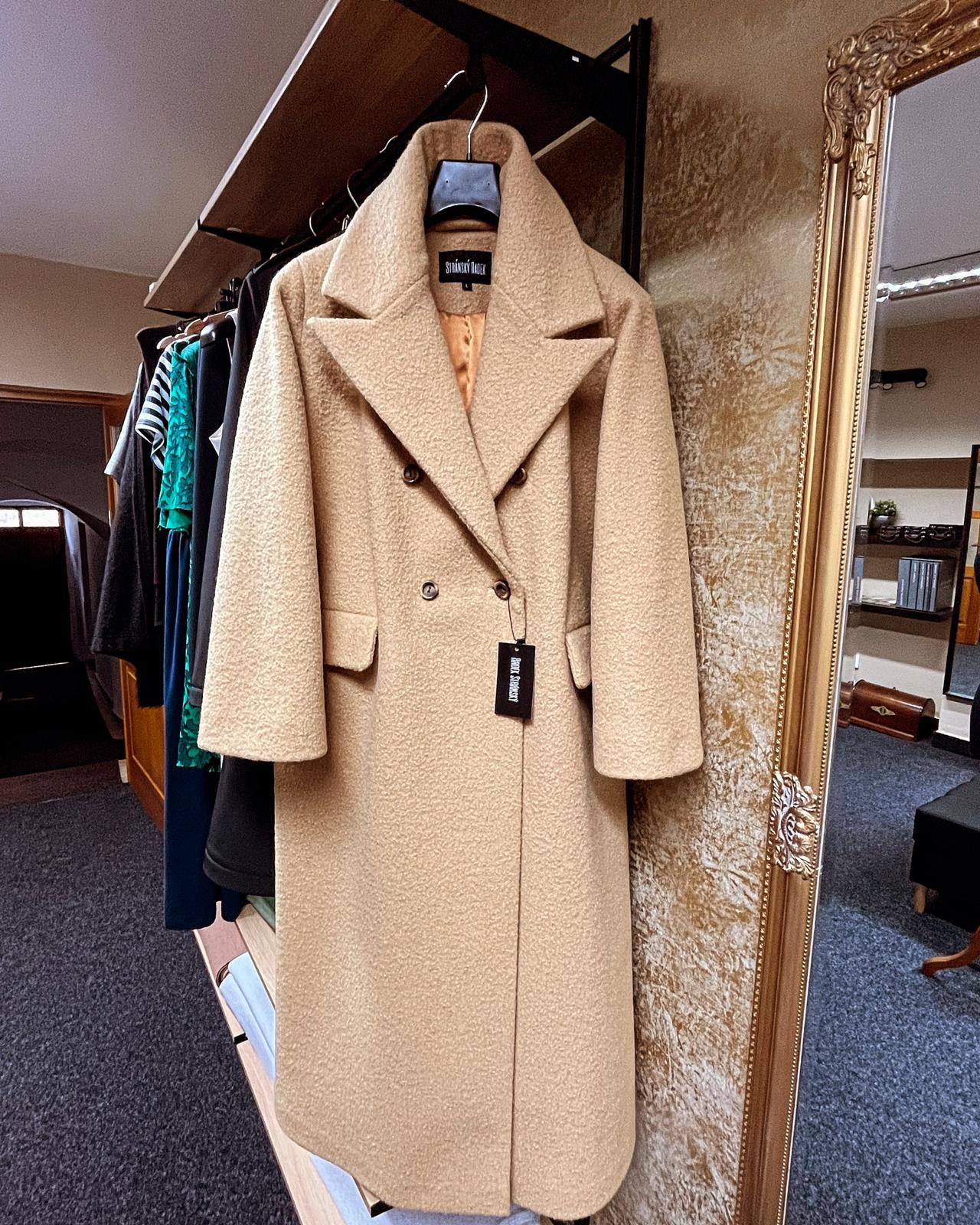 RADEK STRÁNSKÝ - návrhářství a krejčovství foto 2