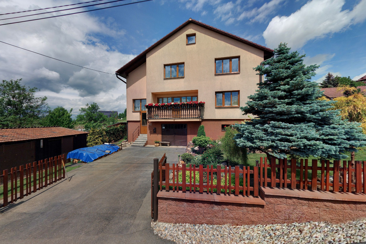 Květiny Lenka Bednářová