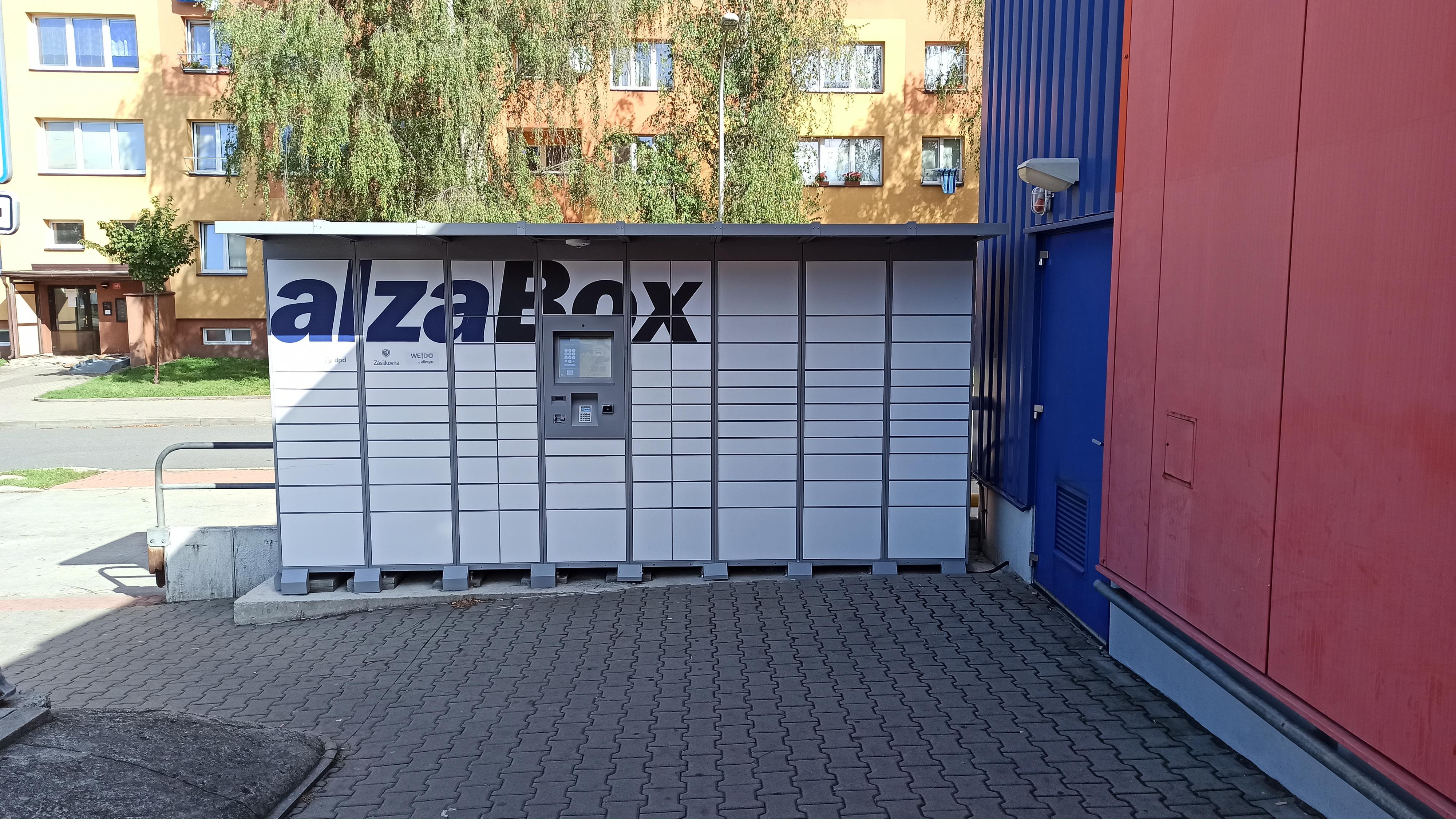 AlzaBox foto 2