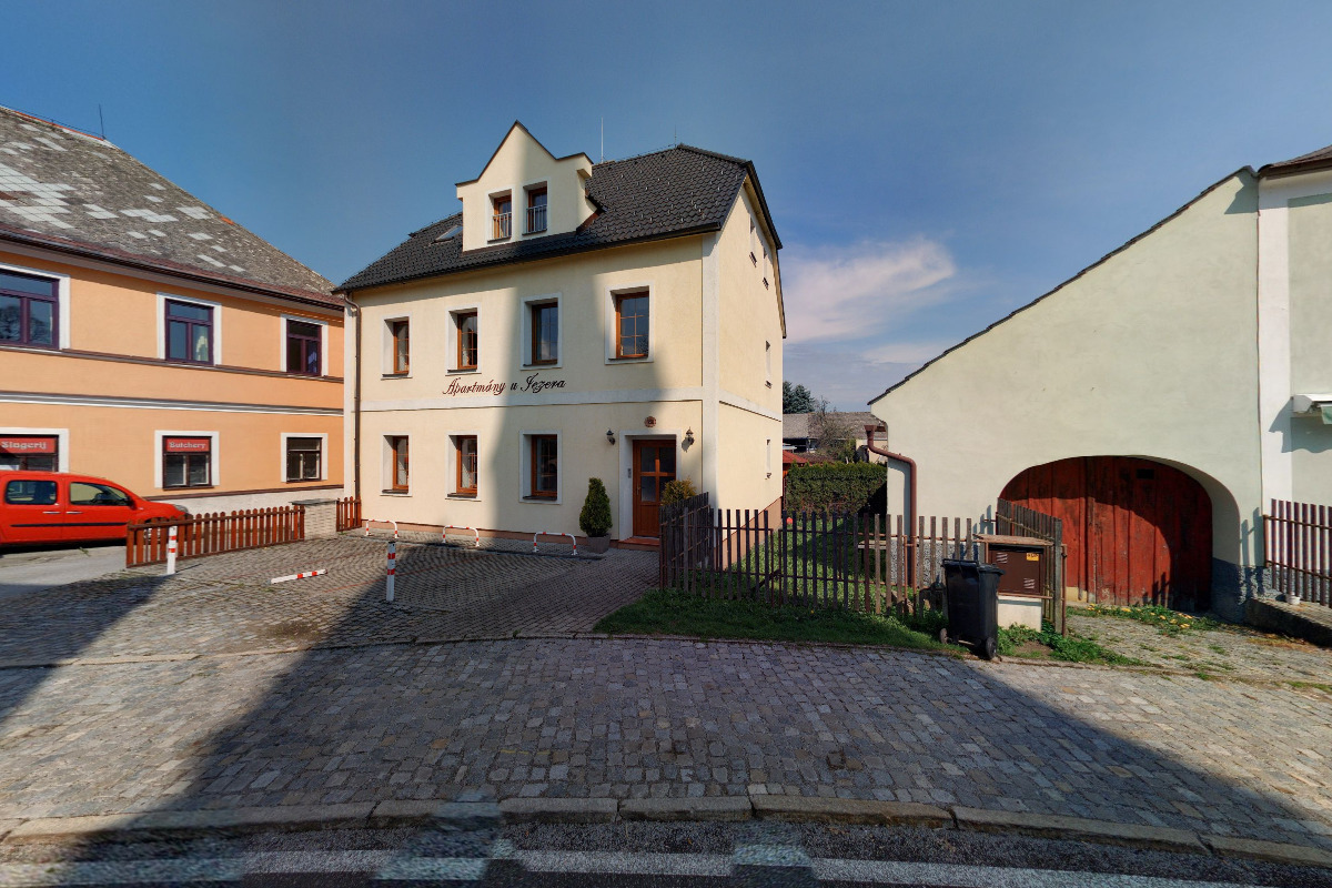 Apartmány U Jezera Na Náměstí foto 1