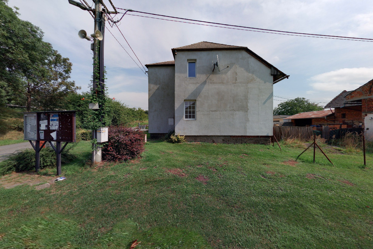 Výroba mopů a molitanových smetáků