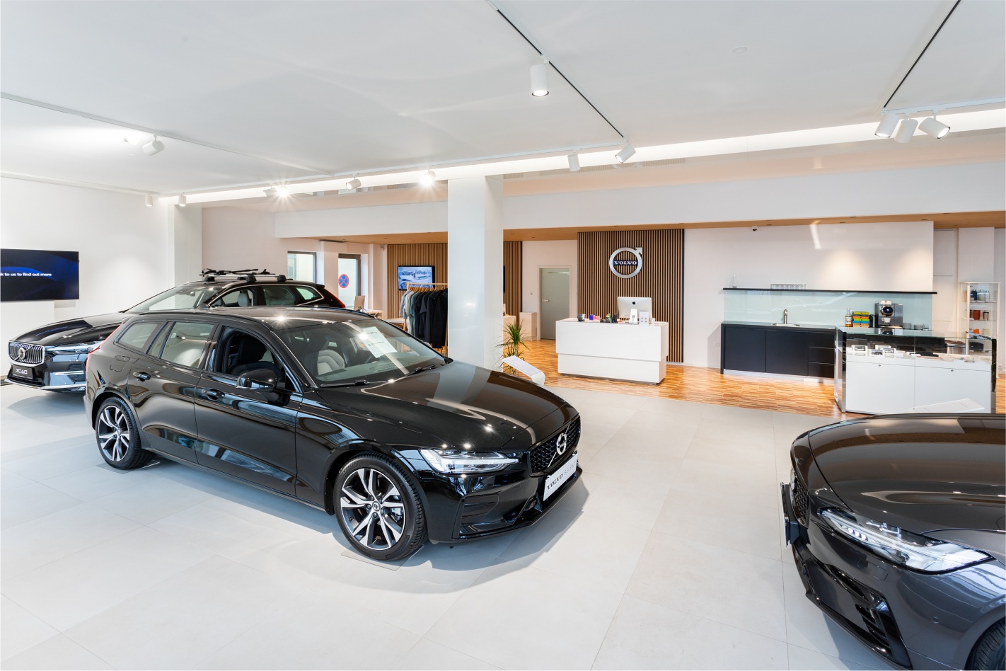 CARDION CARS DEJVICE - Volvo autorizovaný dealer a servis