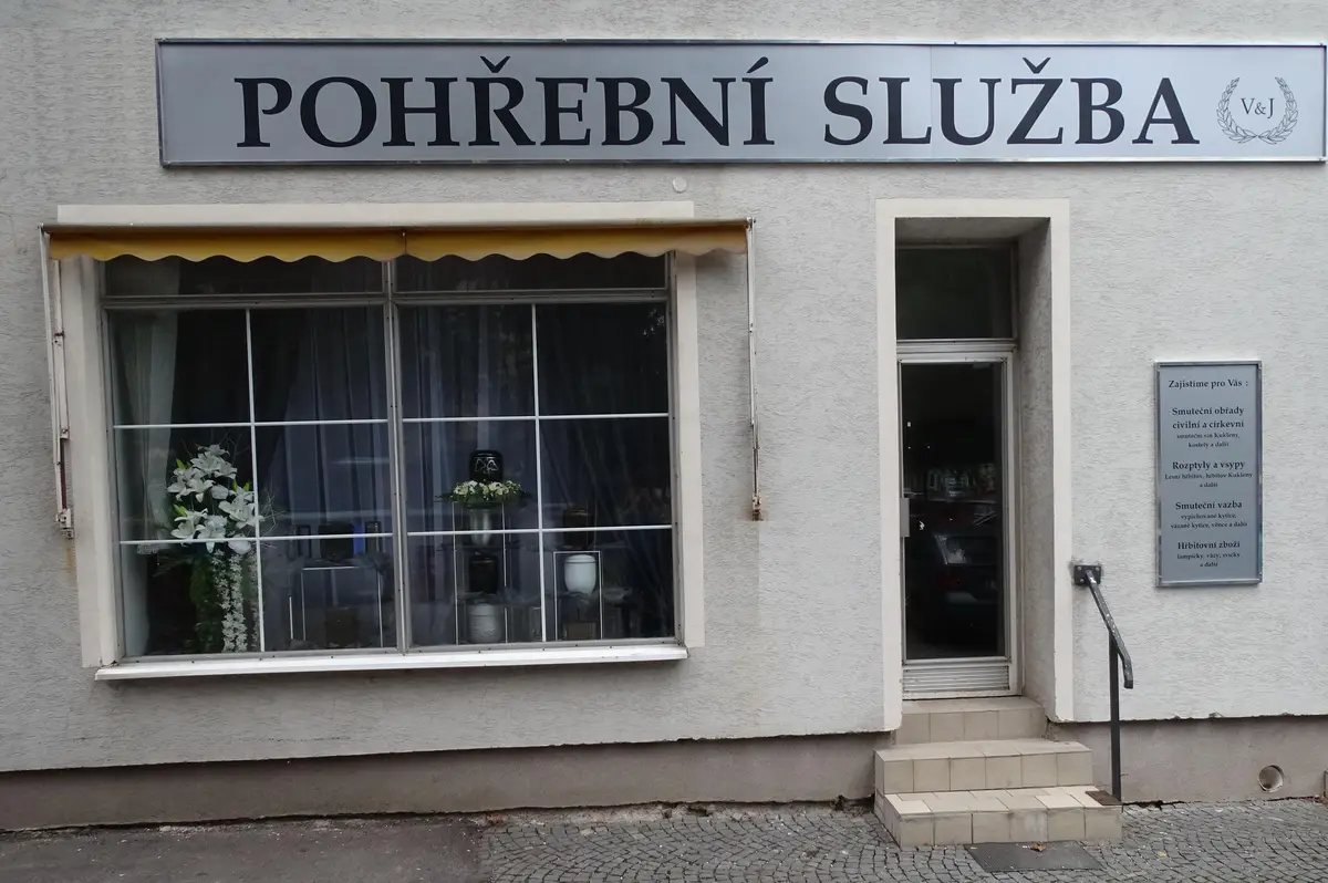 Pohřební služba - Viktor Jungkind Kukleny