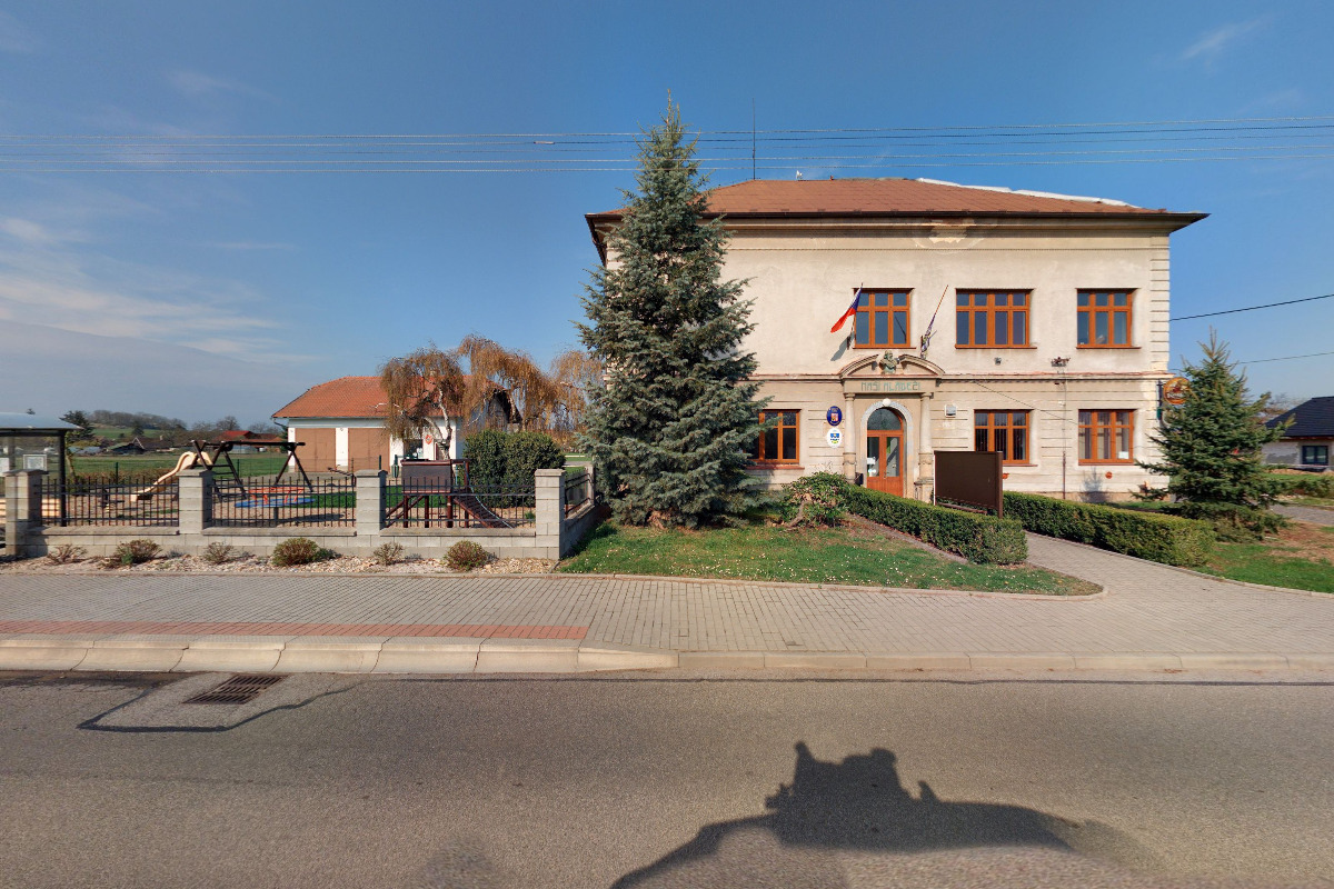 Nevratice - obecní úřad