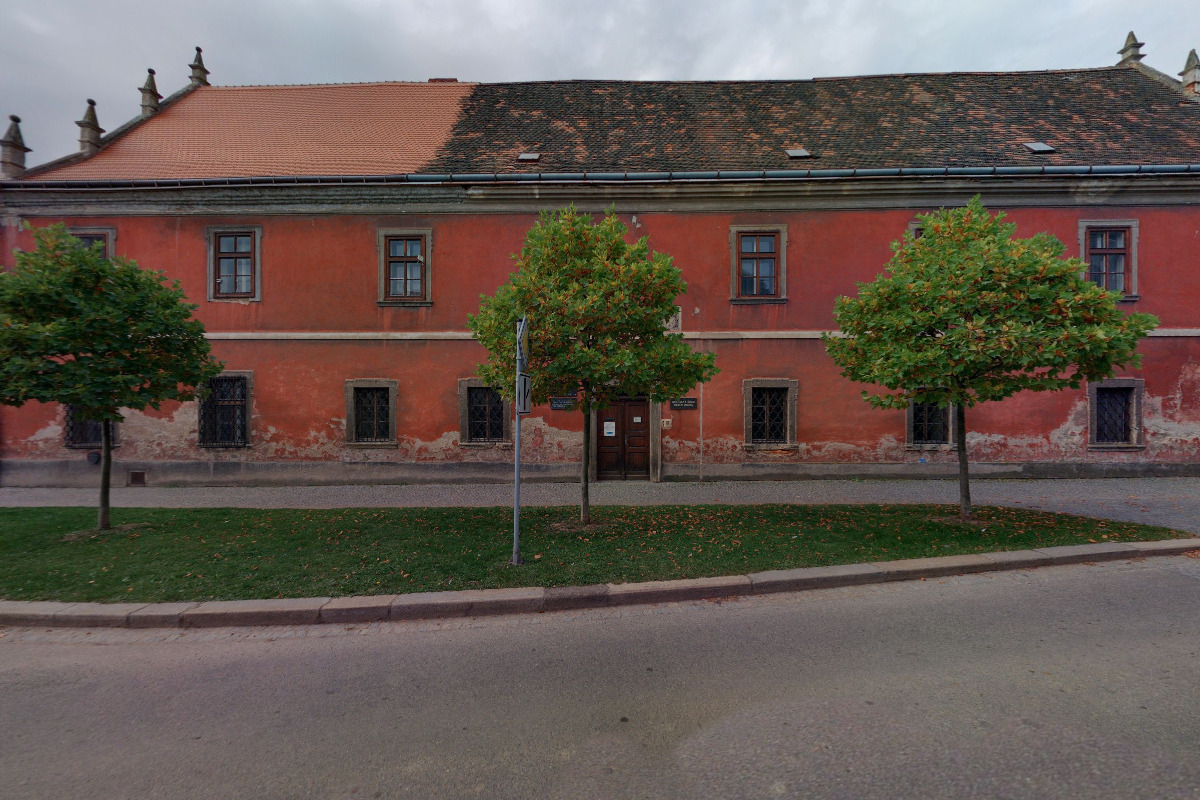 Římskokatolická farnost - děkanství Golčův Jeníkov