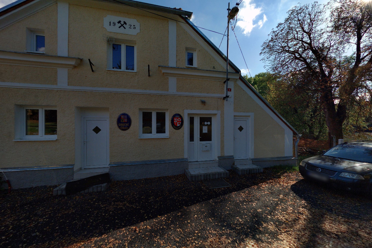 Čečovice - obecní úřad foto 2