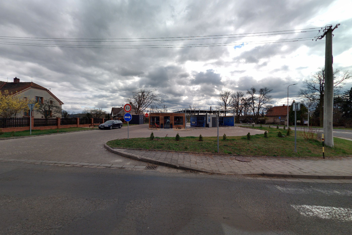 Lukáš Hrbek - Auto služby