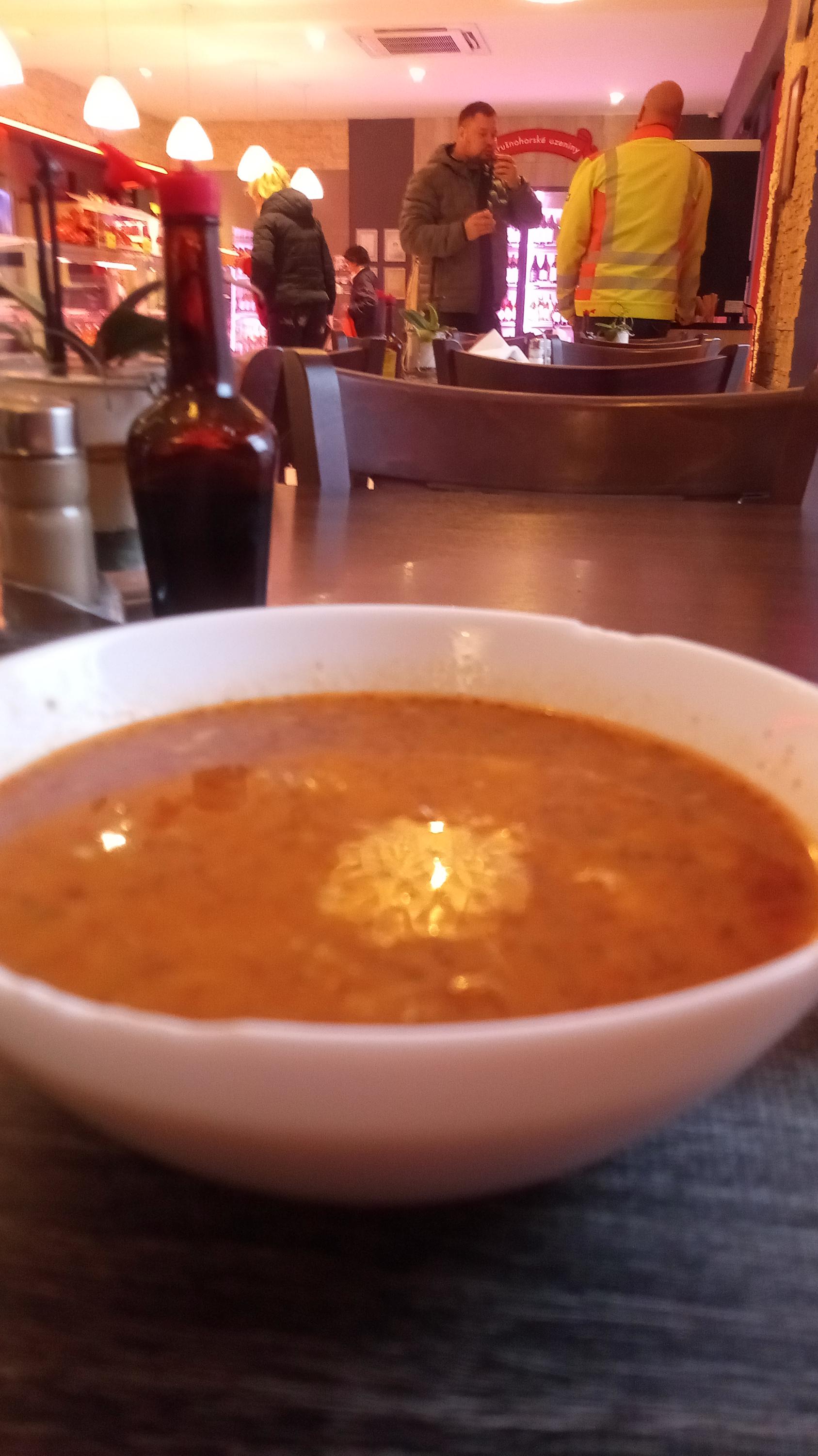 Krušnohorské uzeniny J + J Radoš, s.r.o. foto 2