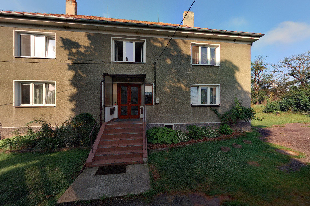 Helena Dvorská - INSIA