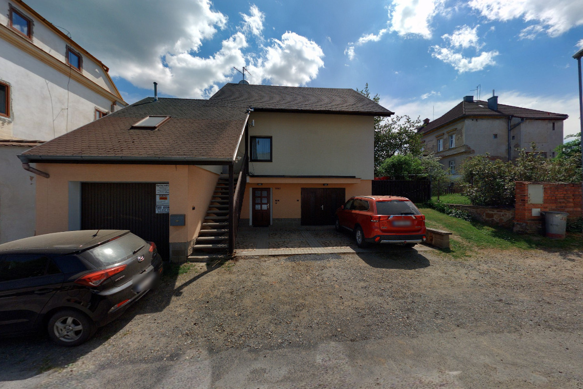 Elektro MB, společnost s ručením omezeným