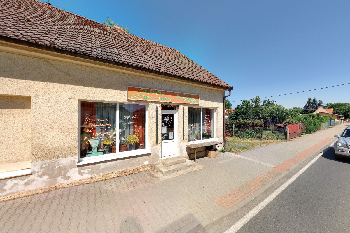 Zelenina květiny a dárky u Šárky