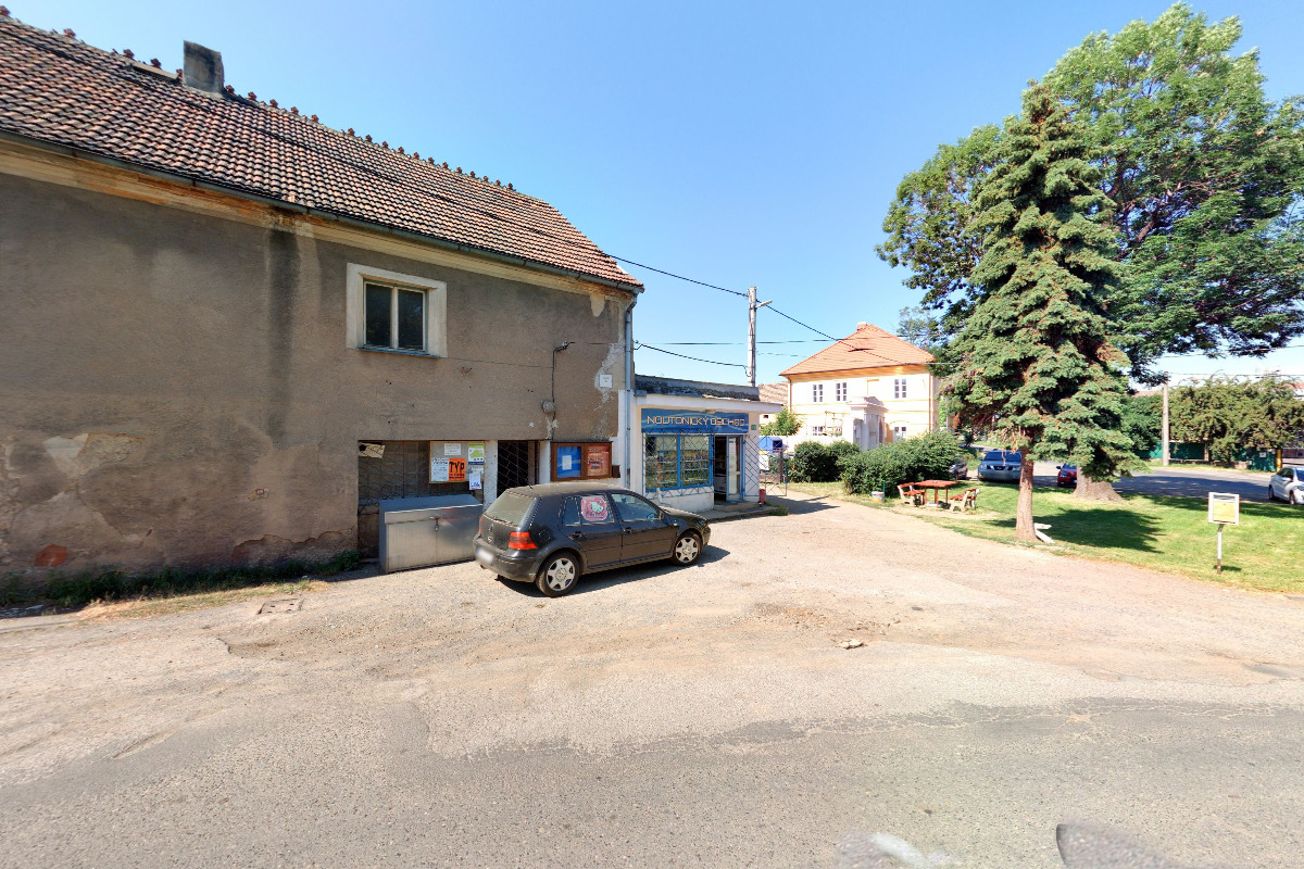Noutonický obchod