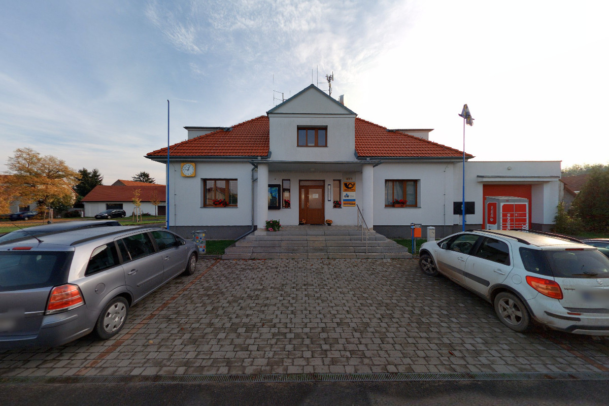 Pňov-Předhradí - obecní úřad foto 3