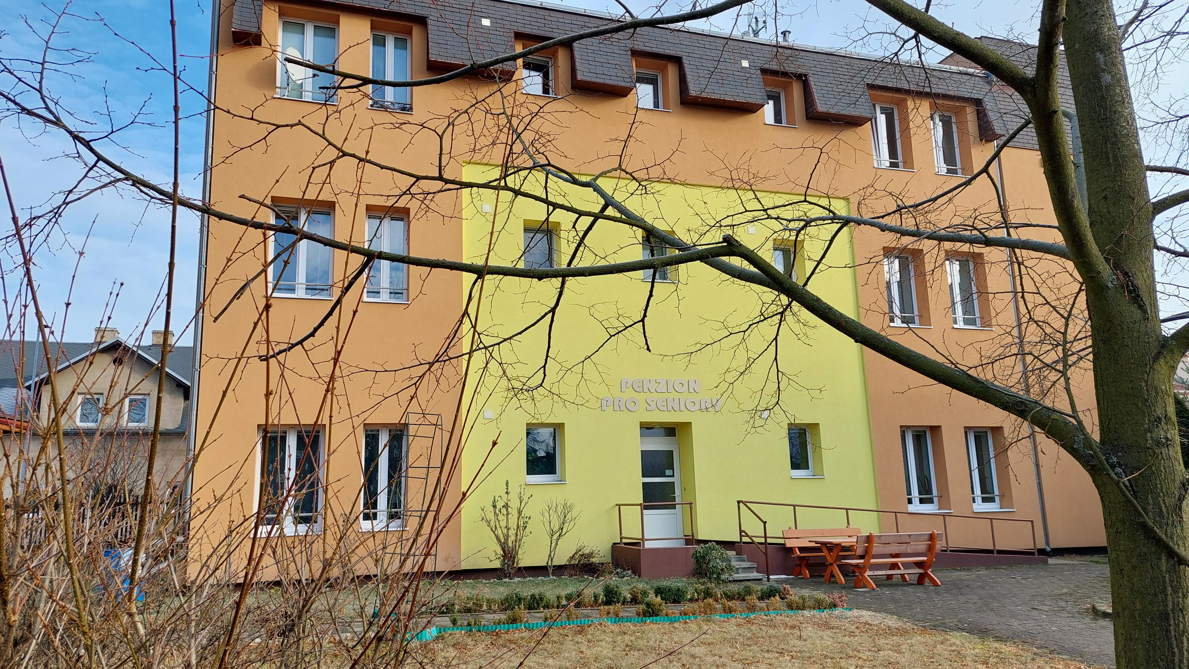 Obec Louka - Penzion pro seniory