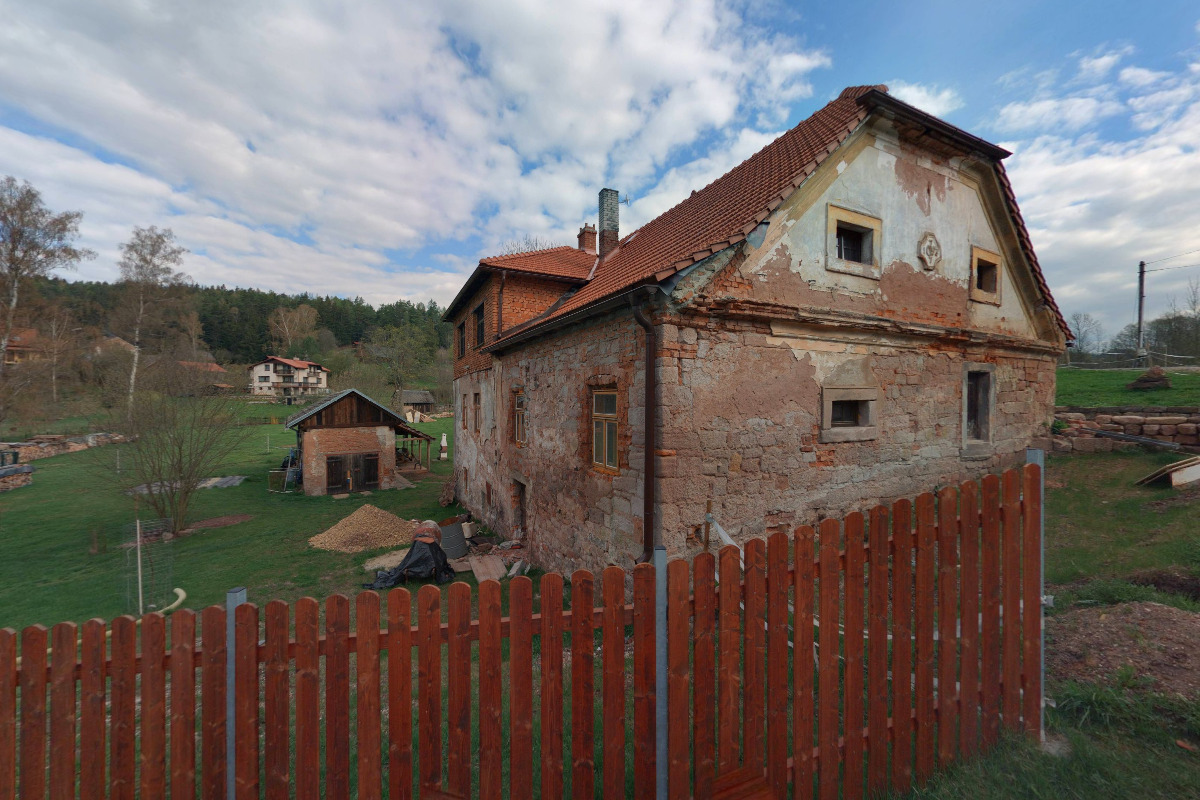 Ústav pro archeologii a dokumentaci památek