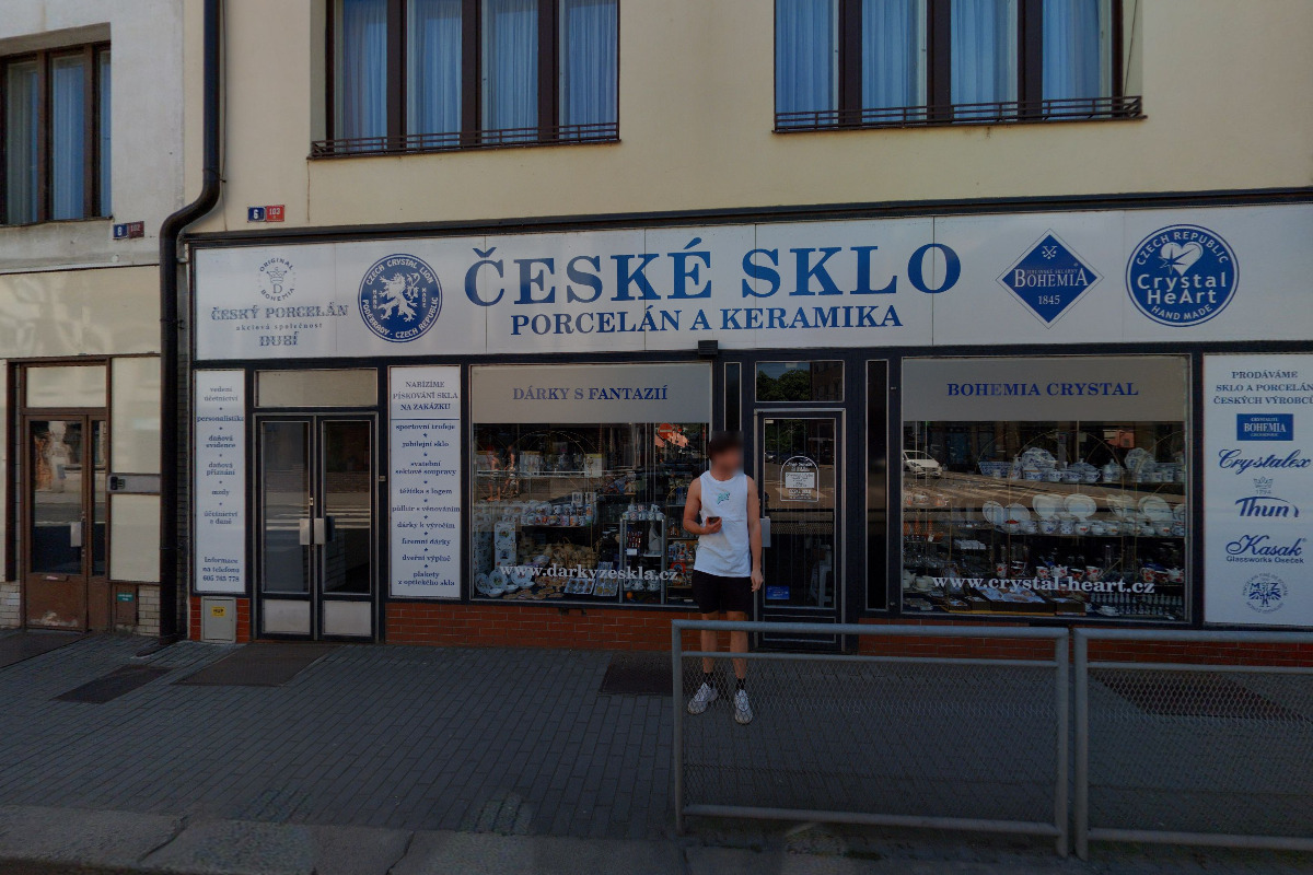 Prodejna skla a porcelánu Ivan Herčík foto 2